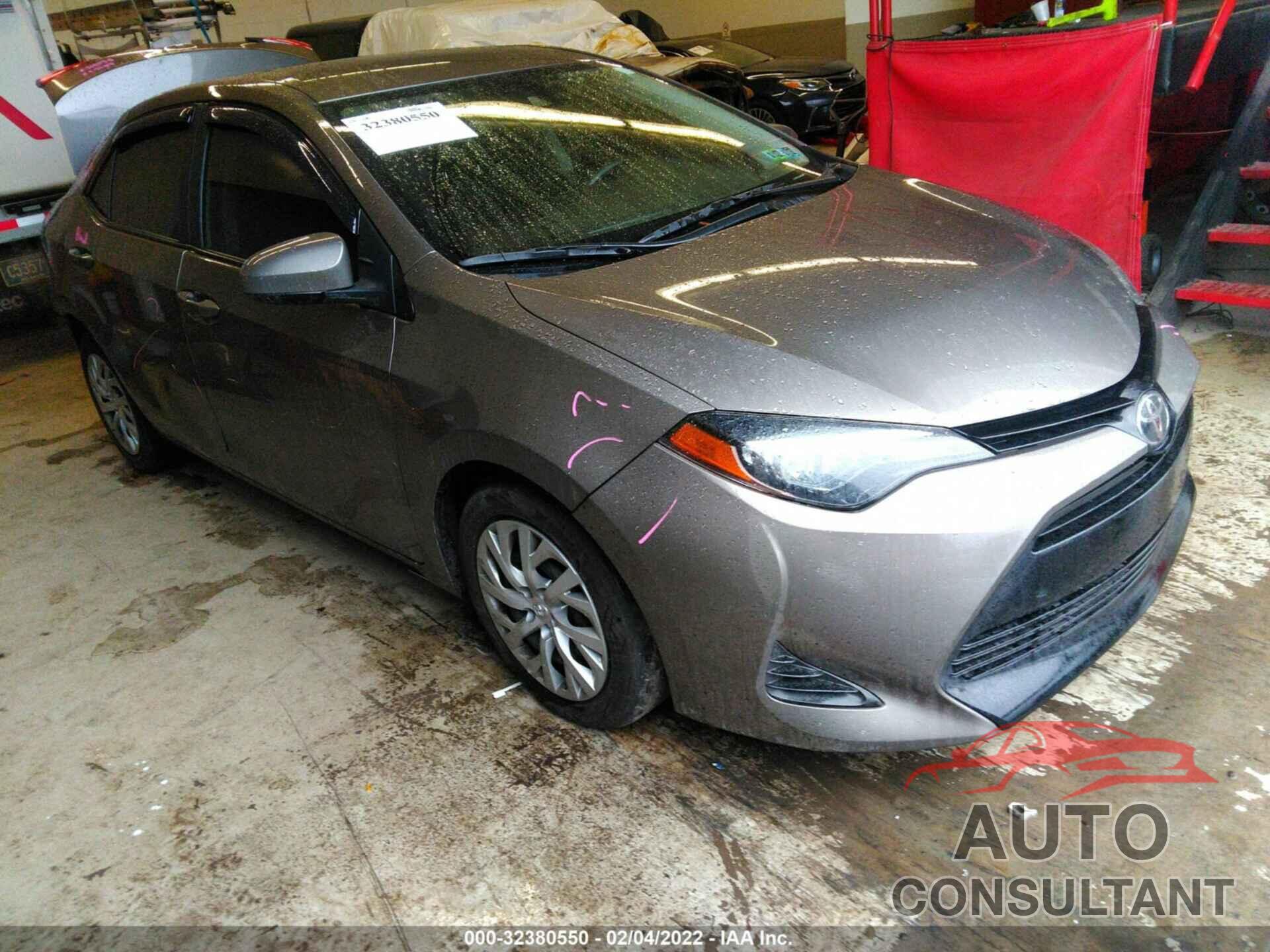 TOYOTA COROLLA 2019 - 2T1BURHE3KC243585