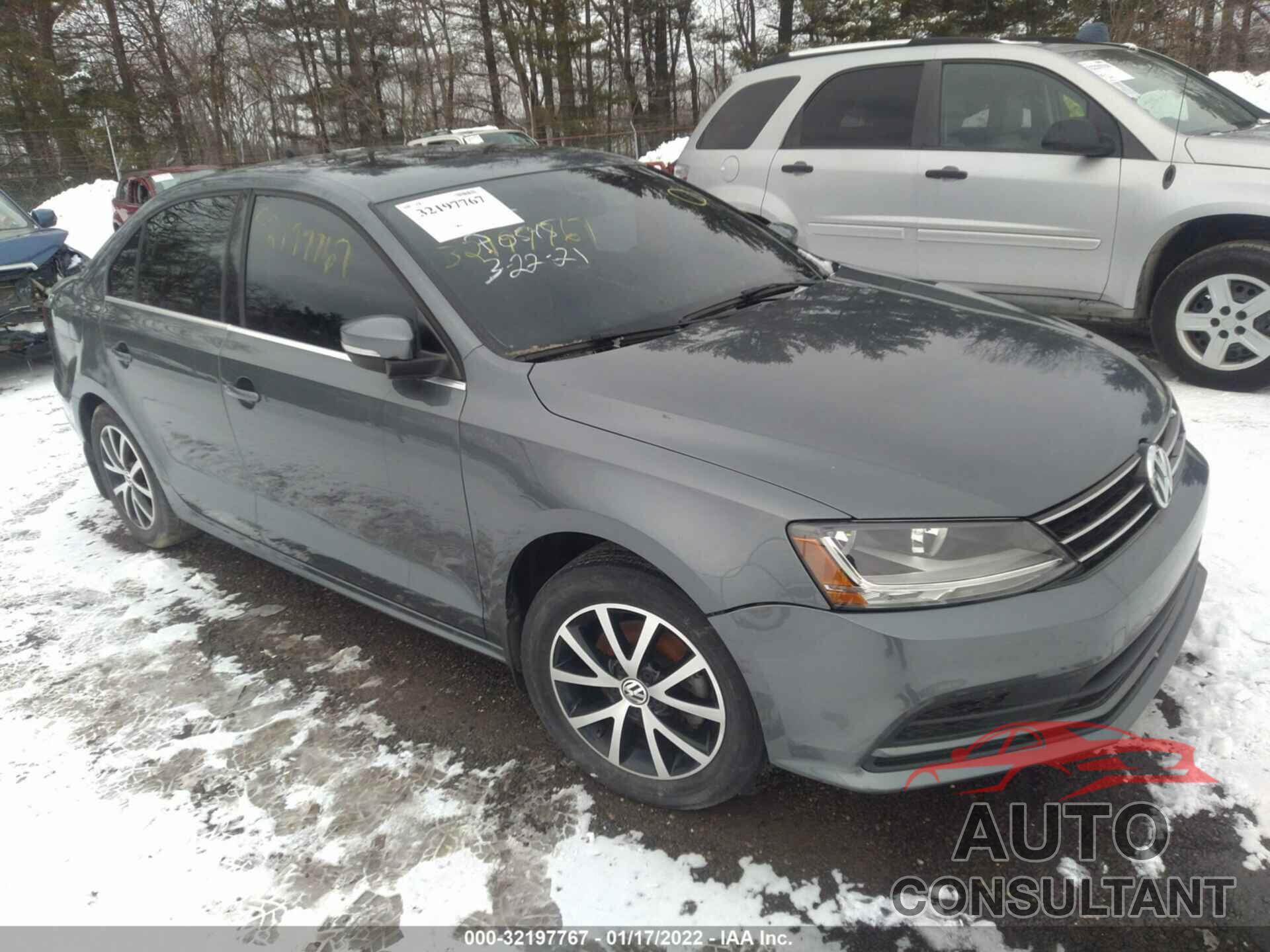 VOLKSWAGEN JETTA 2017 - 3VWDB7AJXHM242876