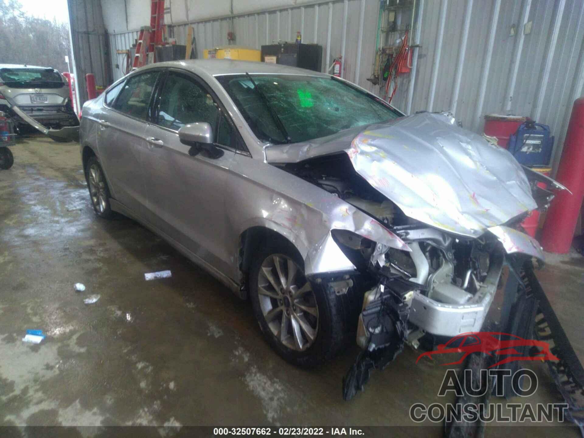 FORD FUSION 2017 - 3FA6P0H76HR117820