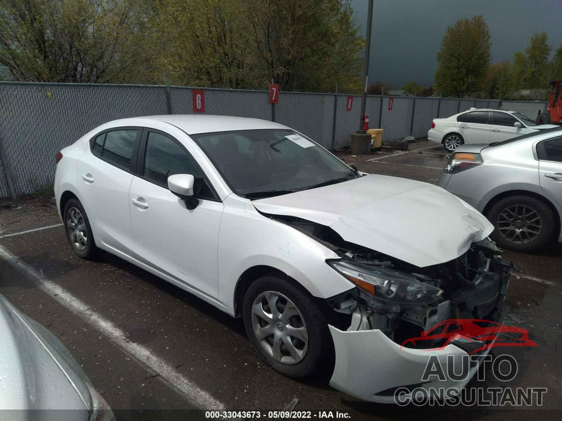 MAZDA MAZDA3 4-DOOR 2017 - 3MZBN1U70HM100533