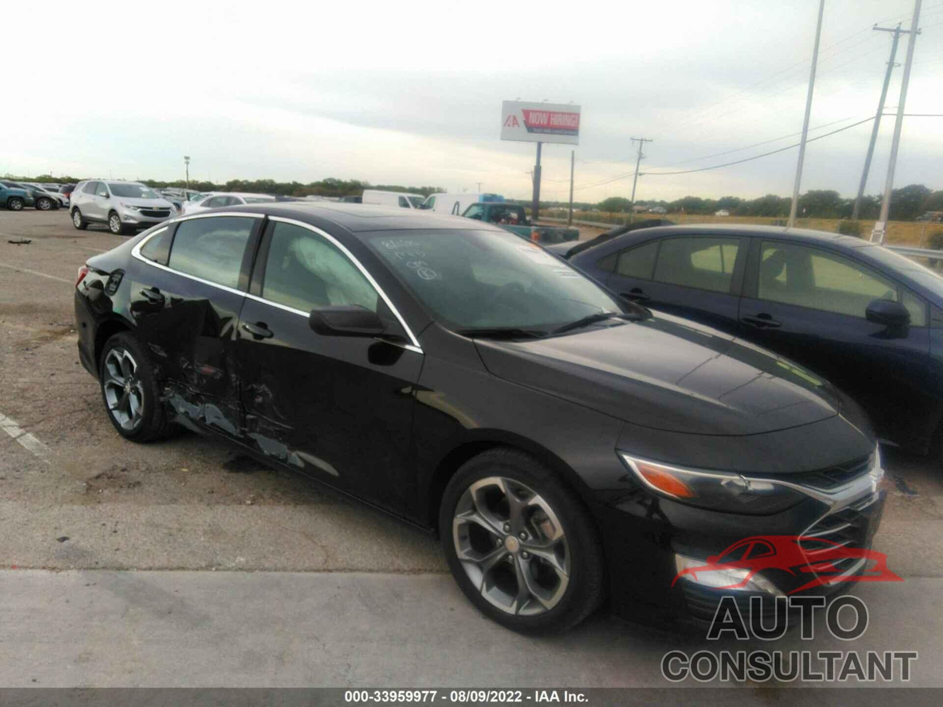 CHEVROLET MALIBU 2021 - 1G1ZD5STXMF055275