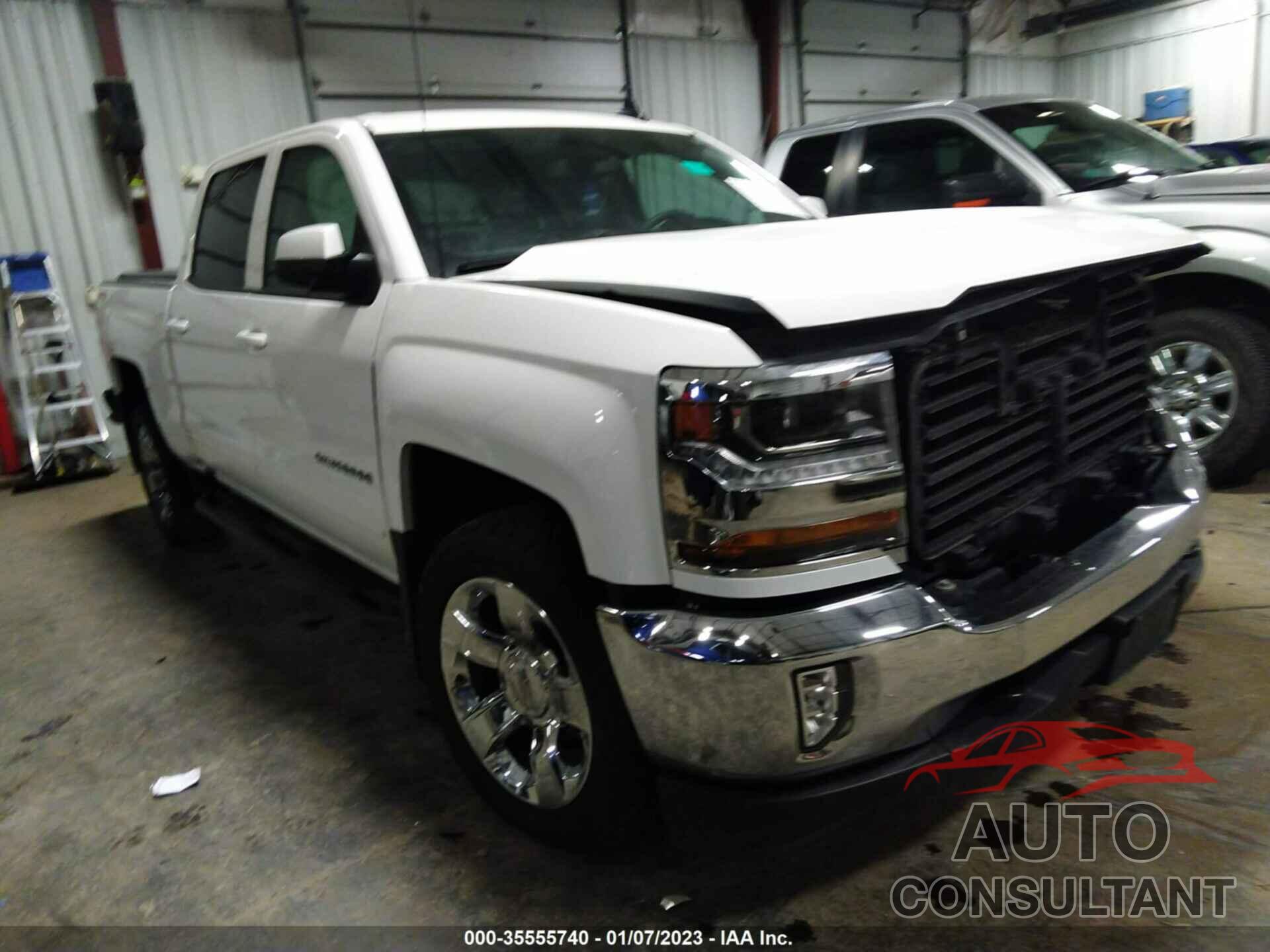 CHEVROLET SILVERADO 1500 2018 - 3GCUKRER0JG105223
