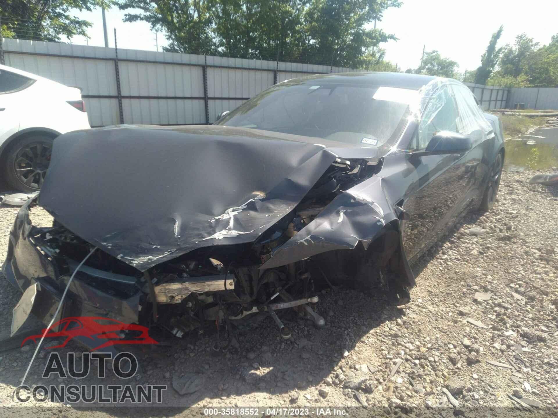TESLA MODEL S 2021 - 5YJSA1E64MF437564
