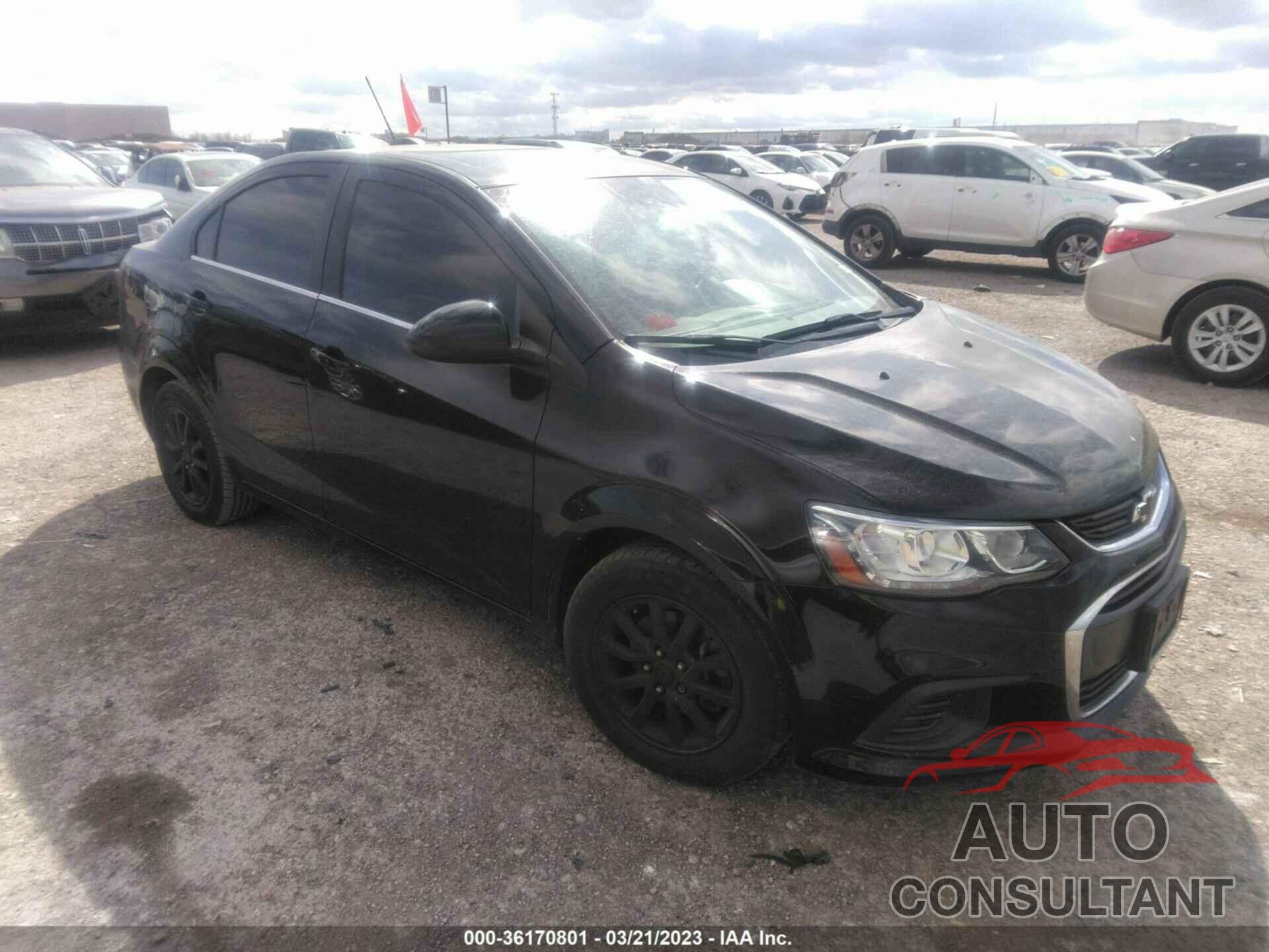 CHEVROLET SONIC 2017 - 1G1JD5SH9H4133622