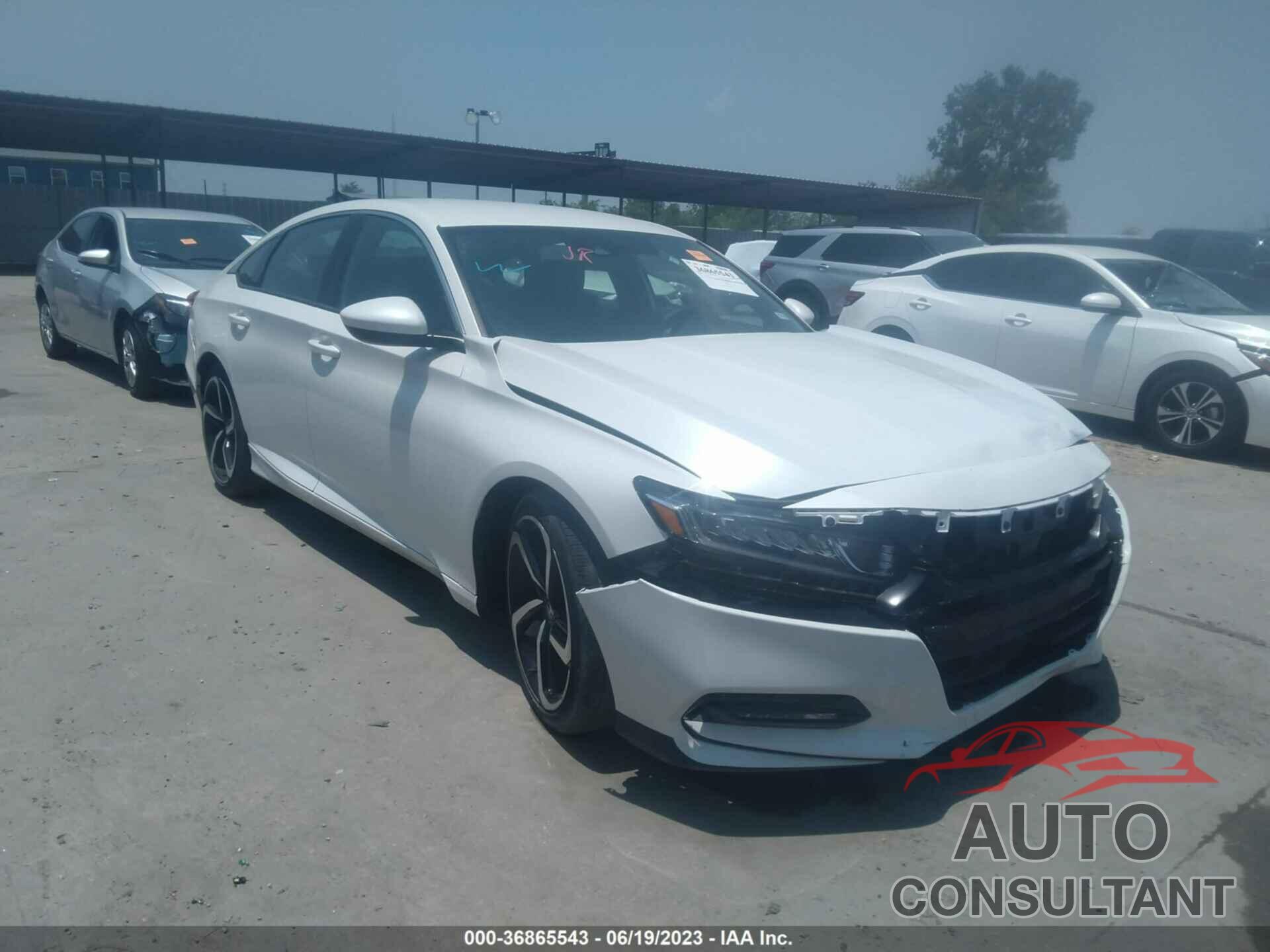 HONDA ACCORD 2018 - 1HGCV1F33JA161722