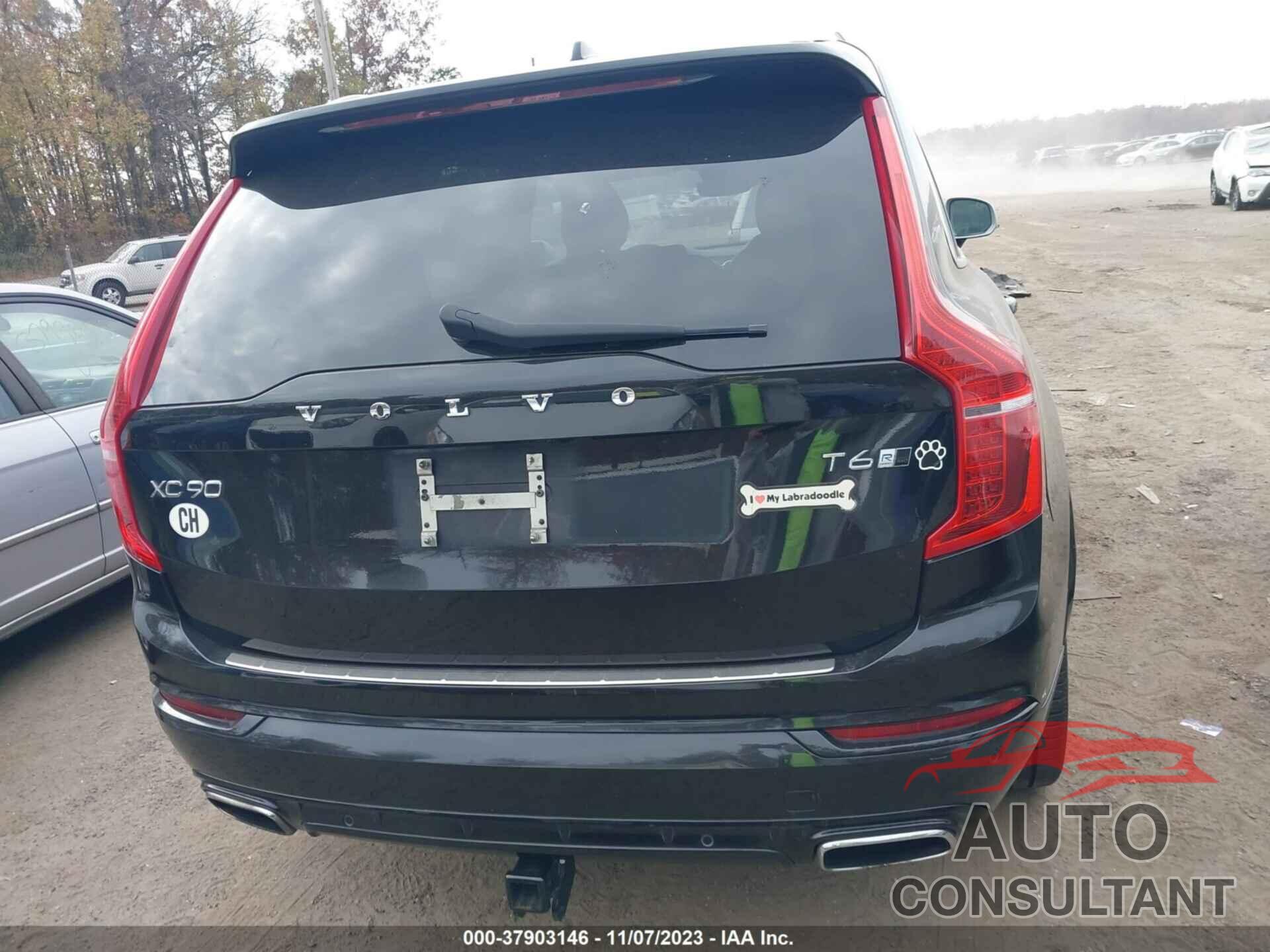 VOLVO XC90 2016 - YV4A22PM6G1068582