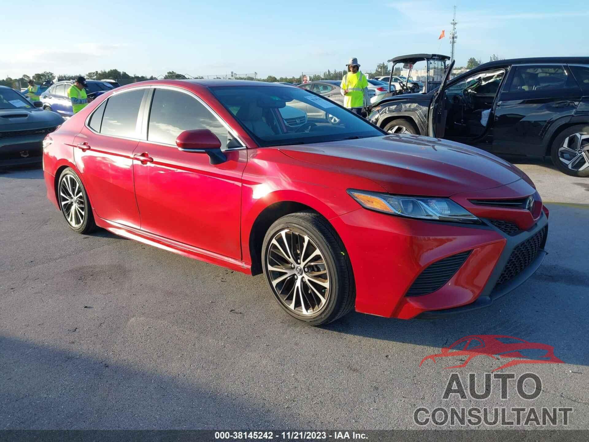 TOYOTA CAMRY 2019 - 4T1B11HK0KU210722