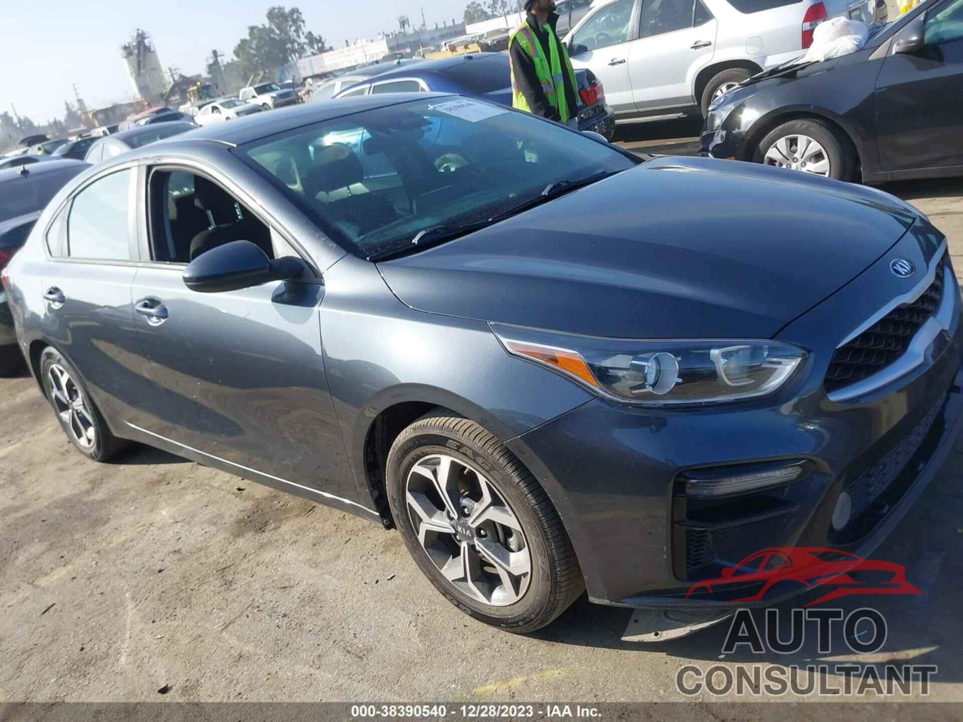 KIA FORTE 2019 - 3KPF24AD4KE137501