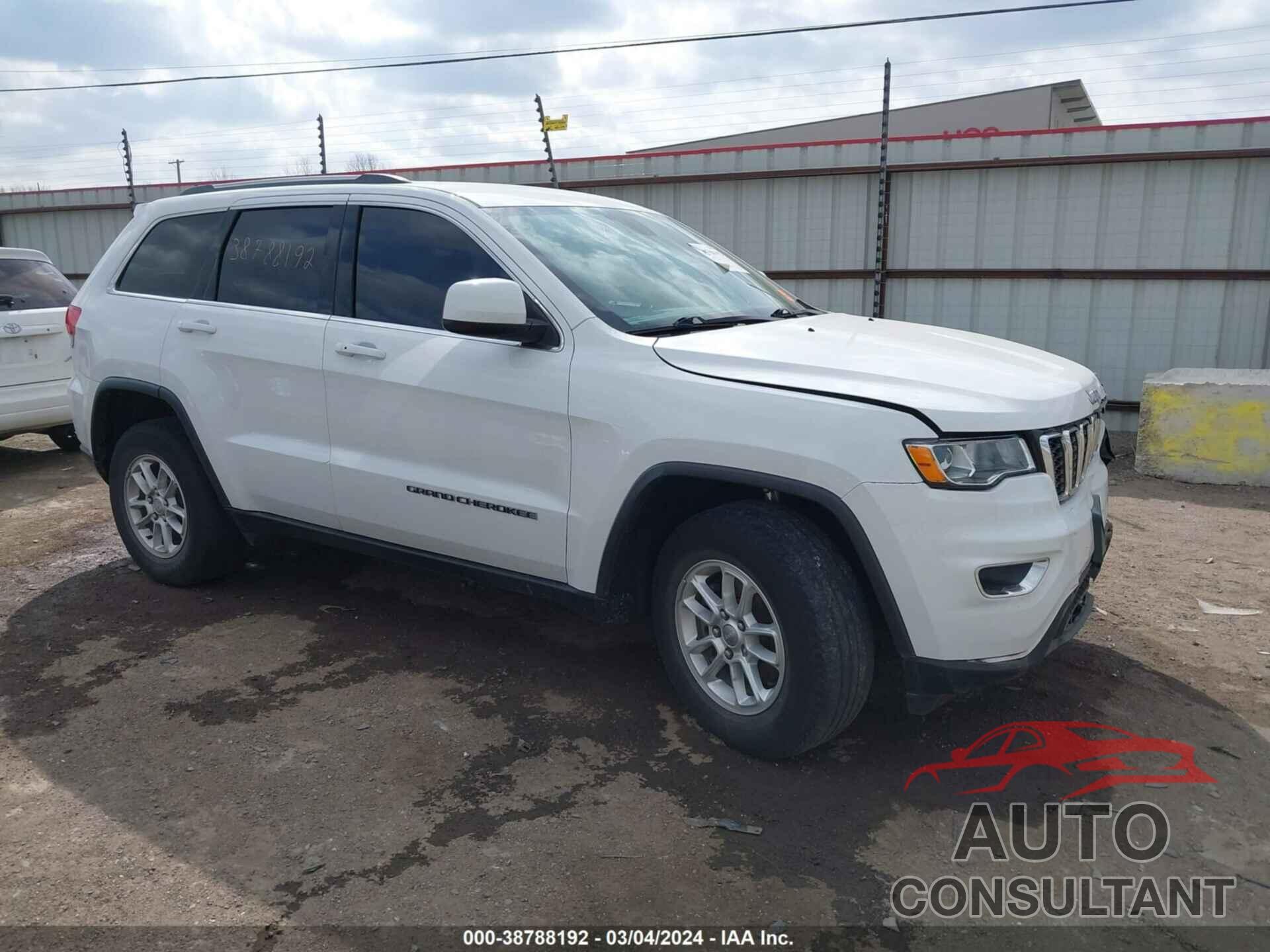 JEEP GRAND CHEROKEE 2018 - 1C4RJFAG2JC382471