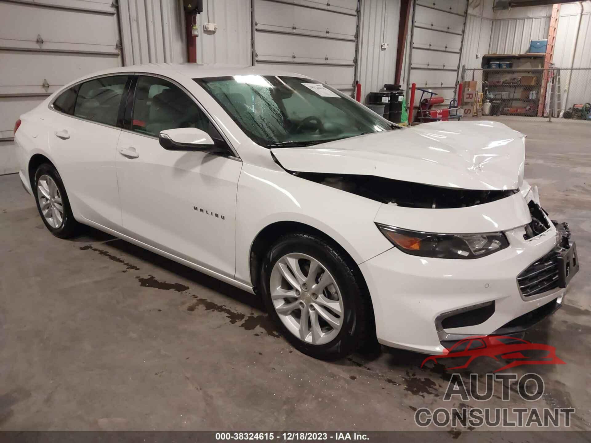 CHEVROLET MALIBU 2018 - 1G1ZD5ST4JF256925