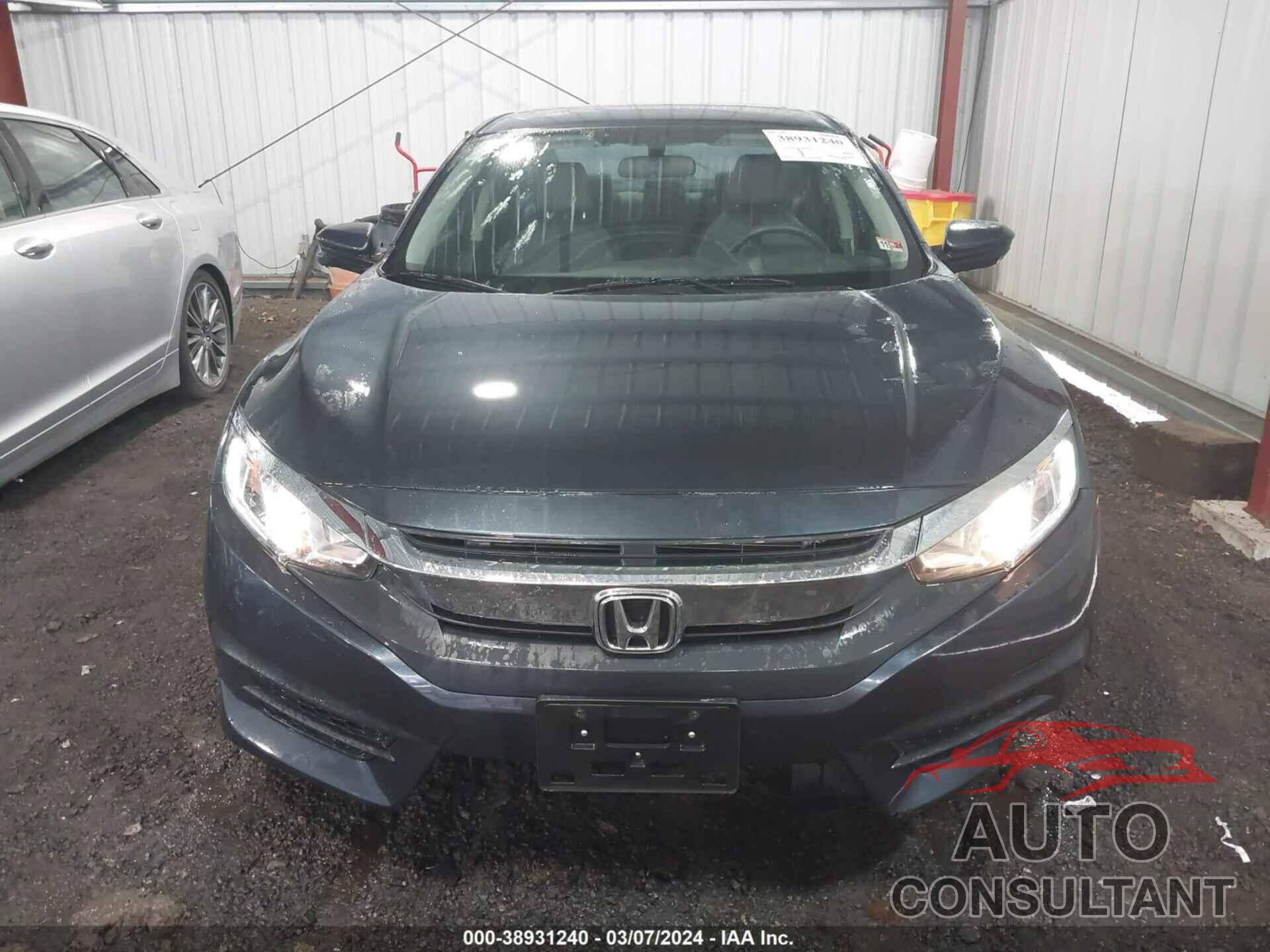 HONDA CIVIC 2018 - 19XFC2F76JE040075