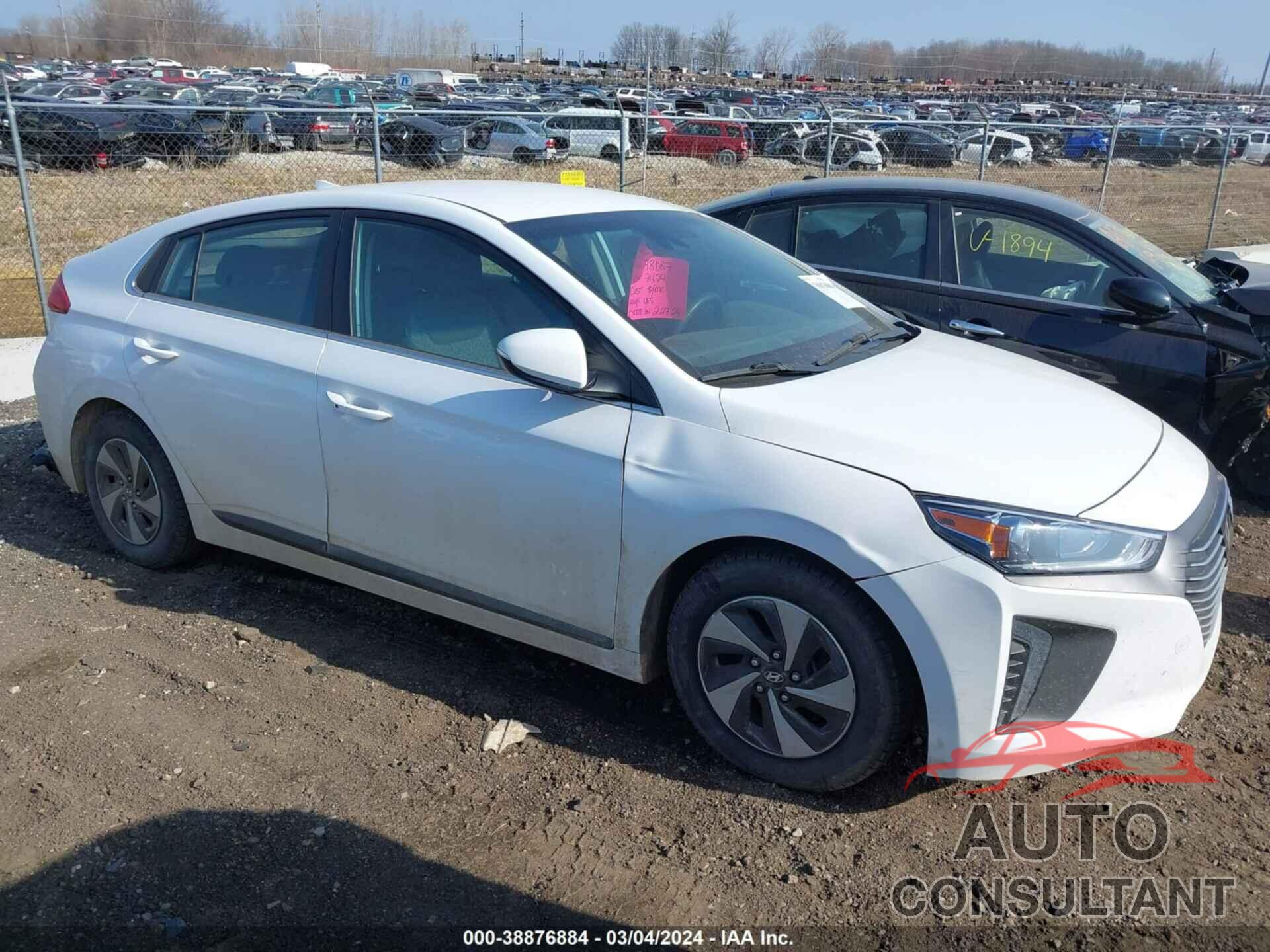 HYUNDAI IONIQ HYBRID 2019 - KMHC75LC7KU137424