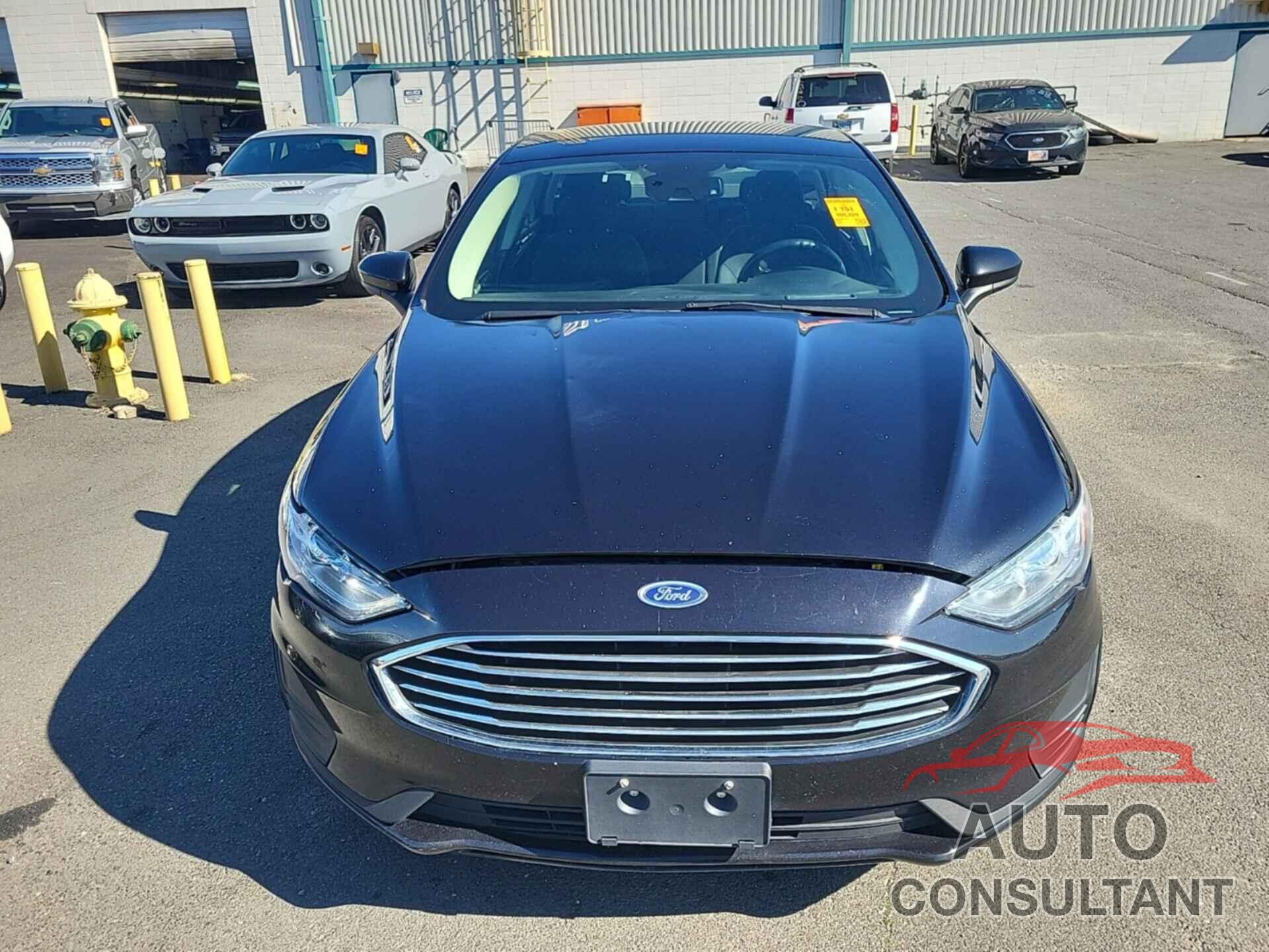 FORD FUSION 2019 - 3FA6P0T95KR239780