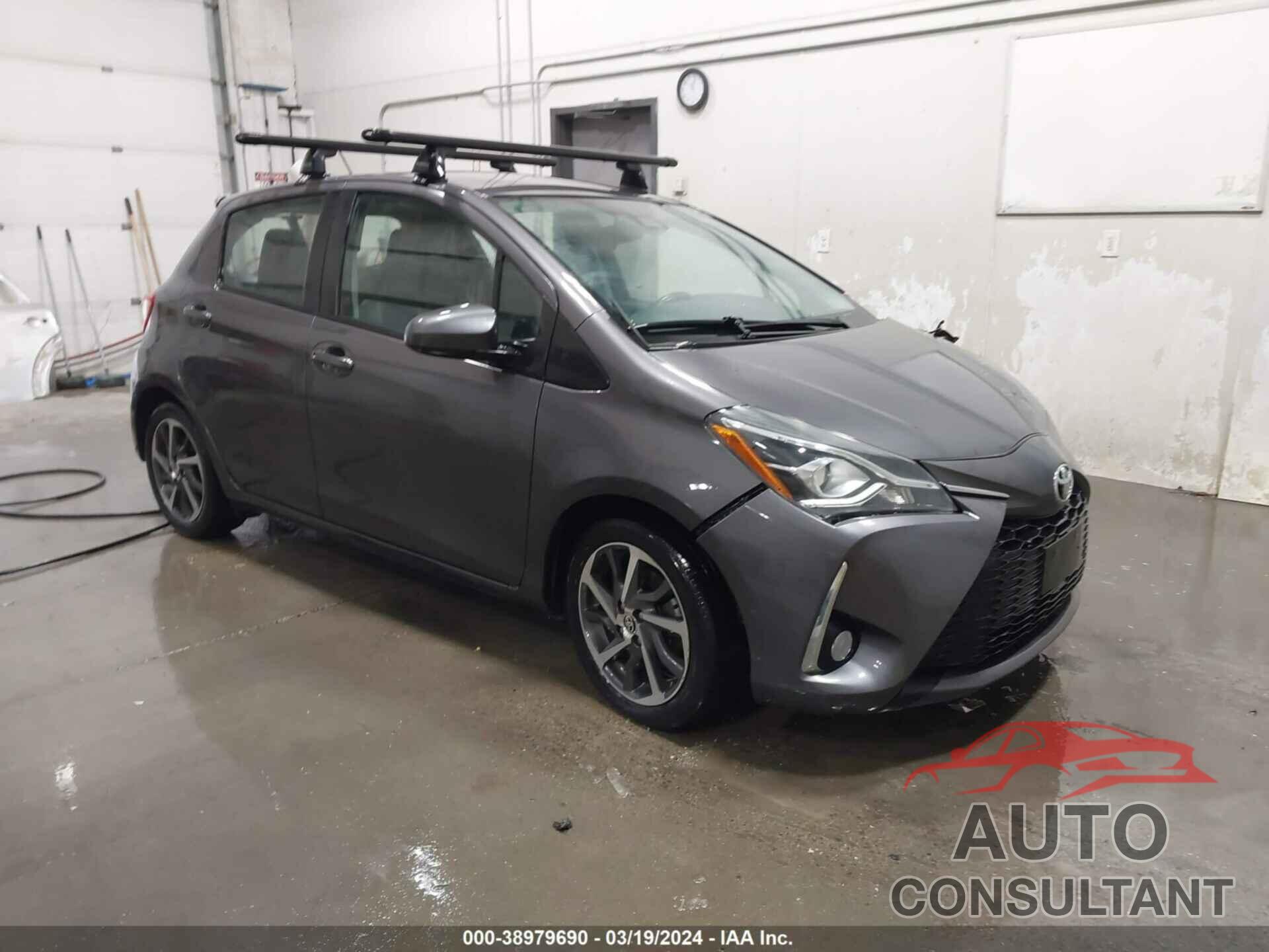 TOYOTA YARIS 2018 - VNKKTUD31JA094646