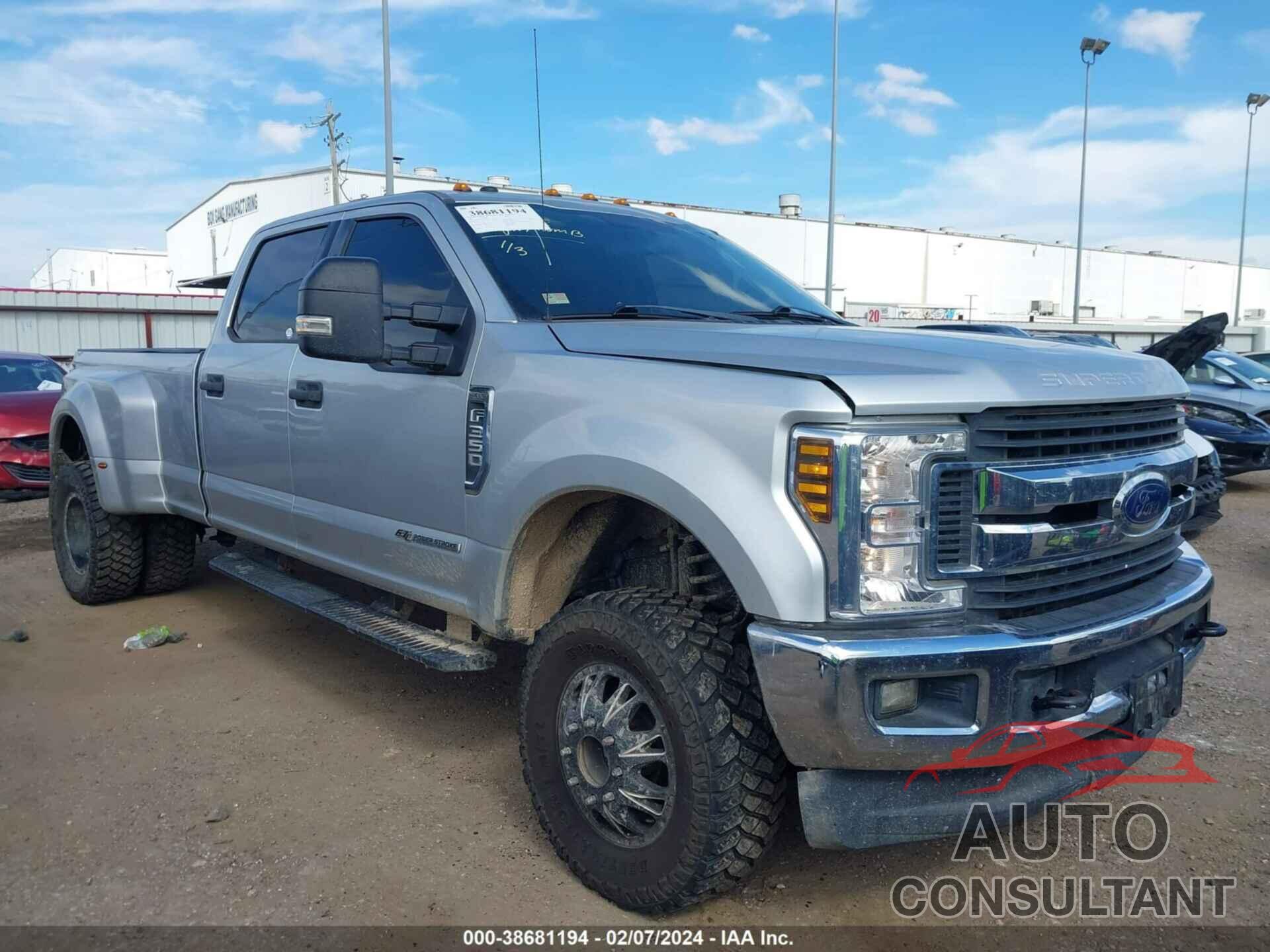 FORD F350 2019 - 1FT8W3DT5KEE71431