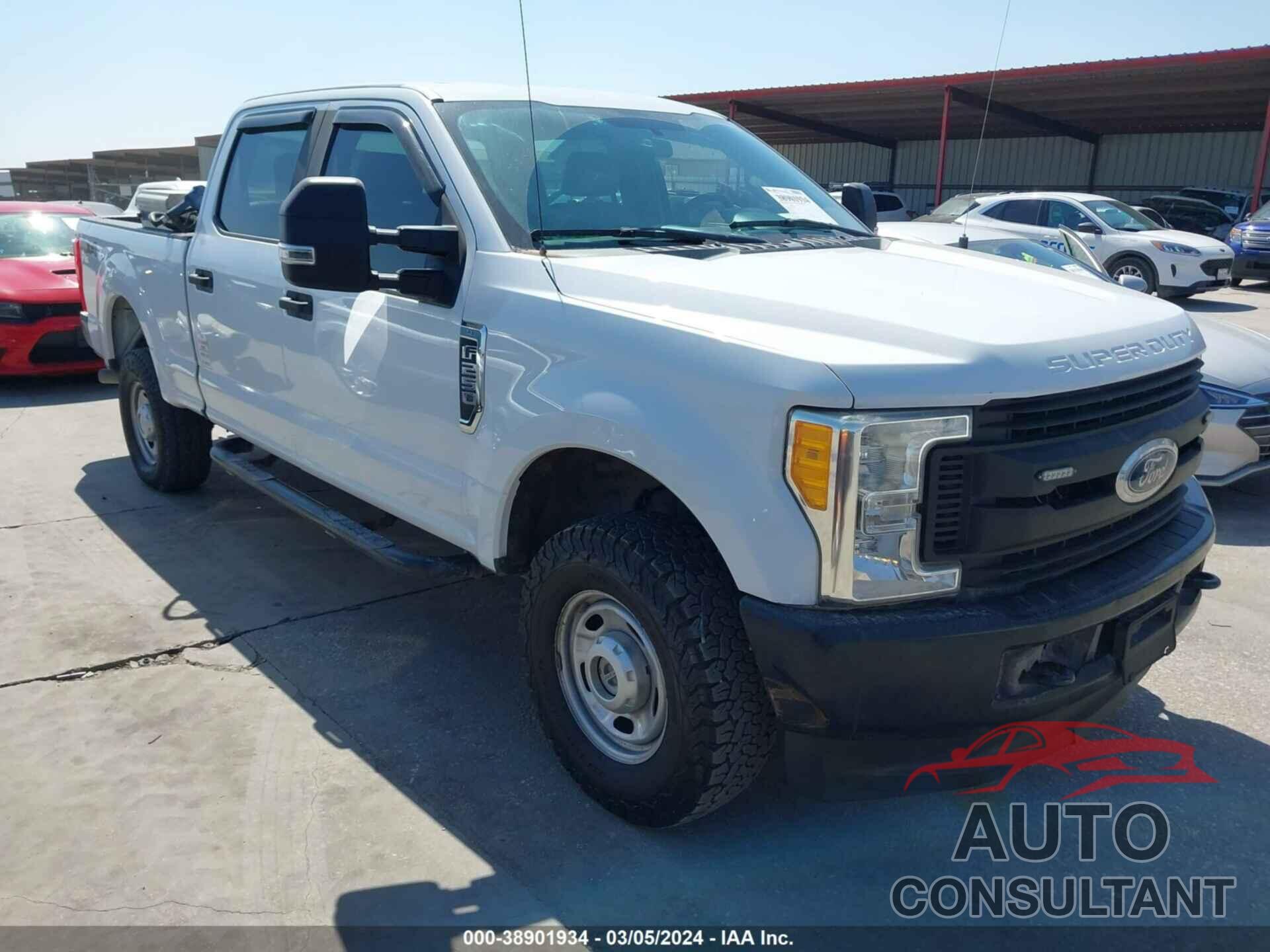 FORD F-250 2017 - 1FT7W2B6XHEE85627