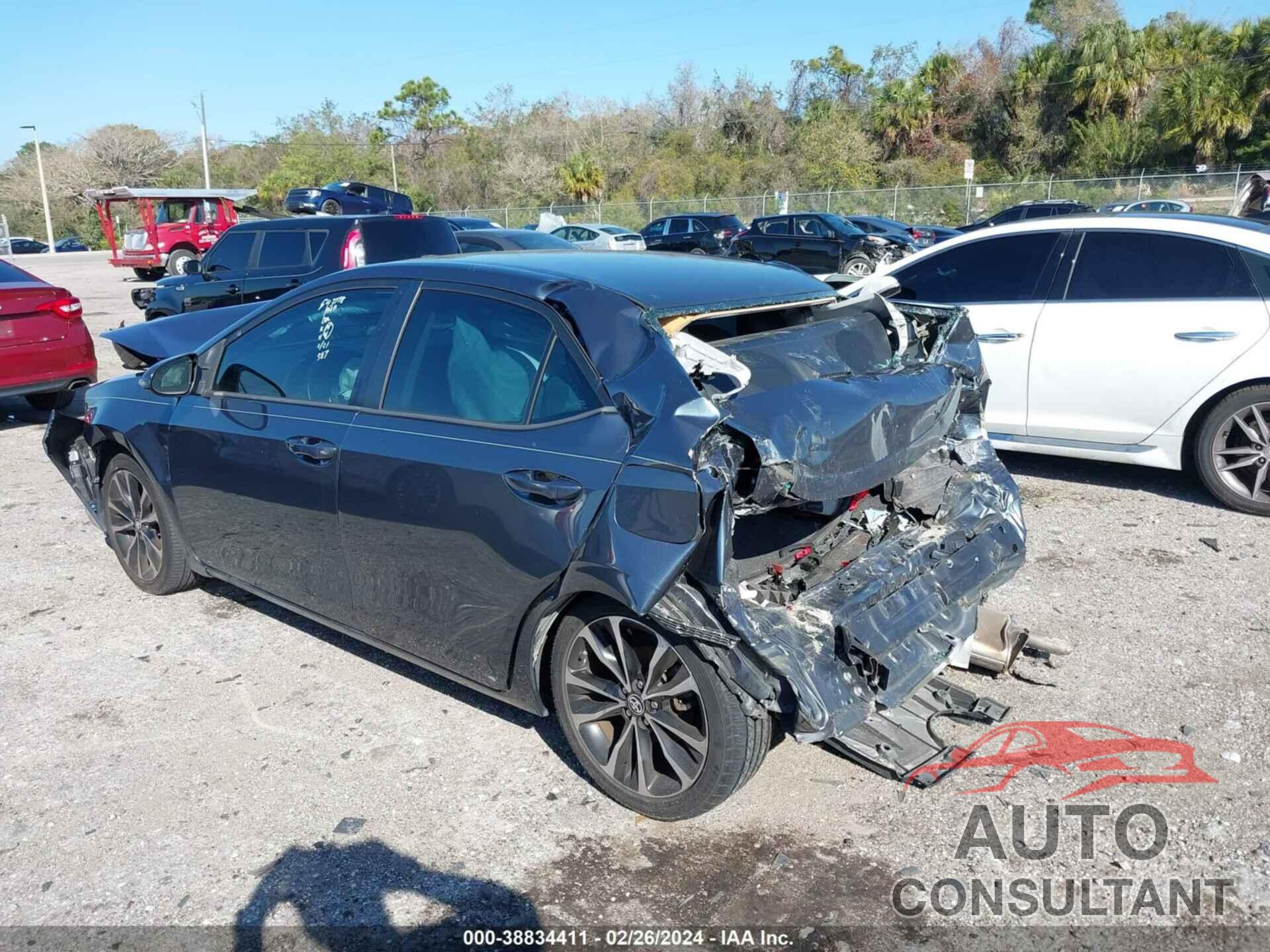 TOYOTA COROLLA 2017 - 2T1BURHE7HC868757