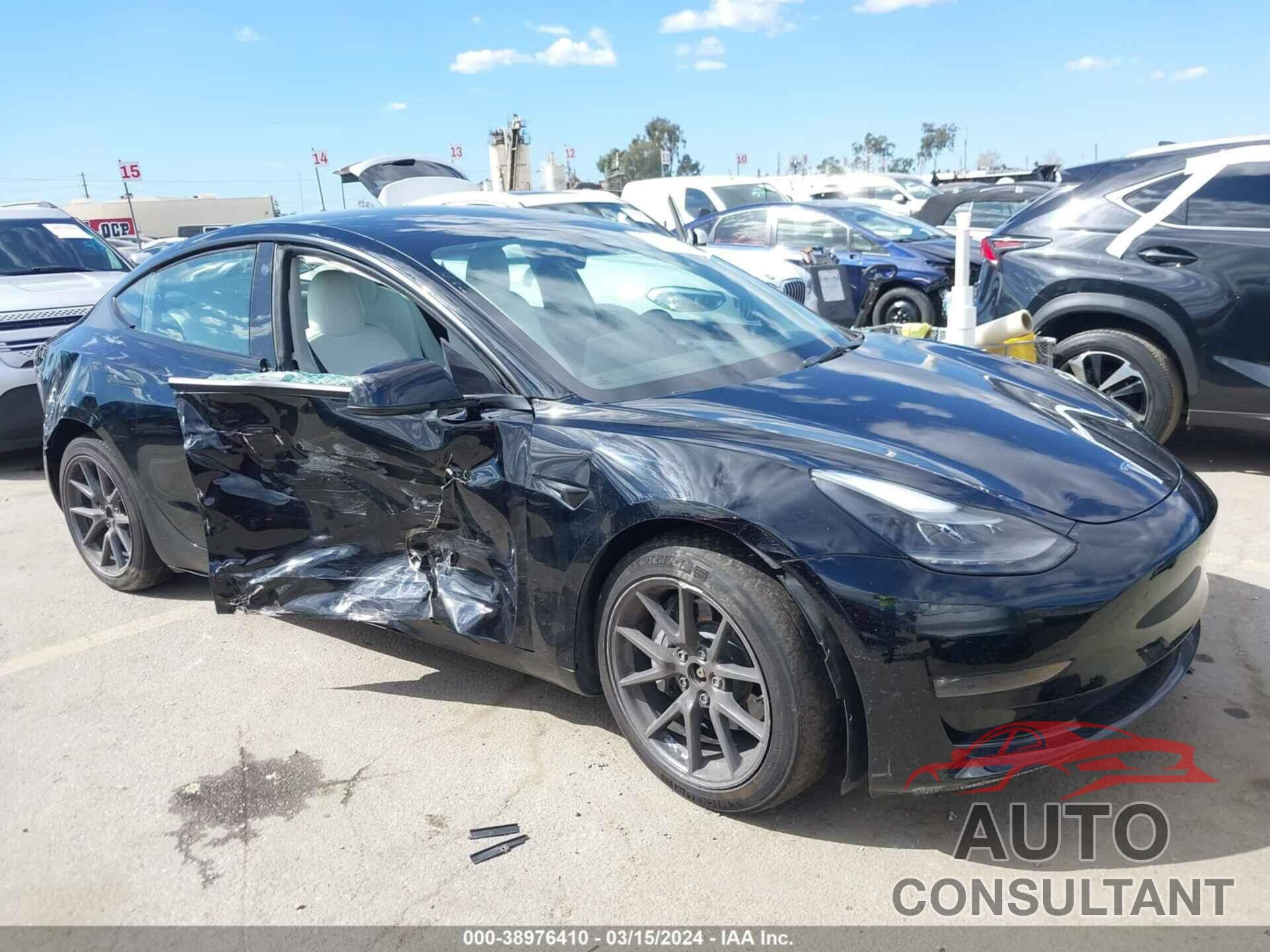 TESLA MODEL 3 2022 - 5YJ3E1EB4NF226694