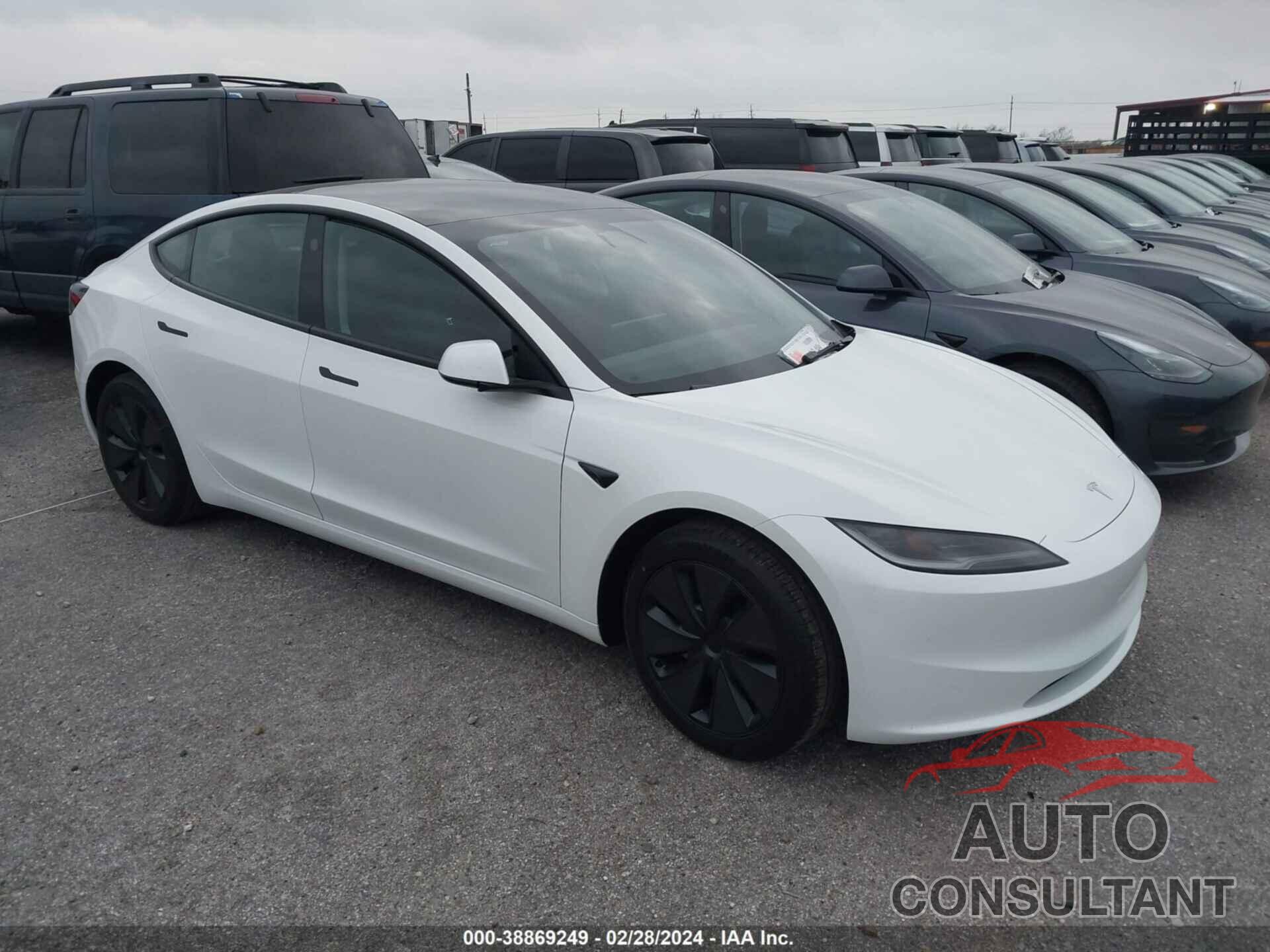 TESLA MODEL 3 2024 - 5YJ3E1EA1RF718340