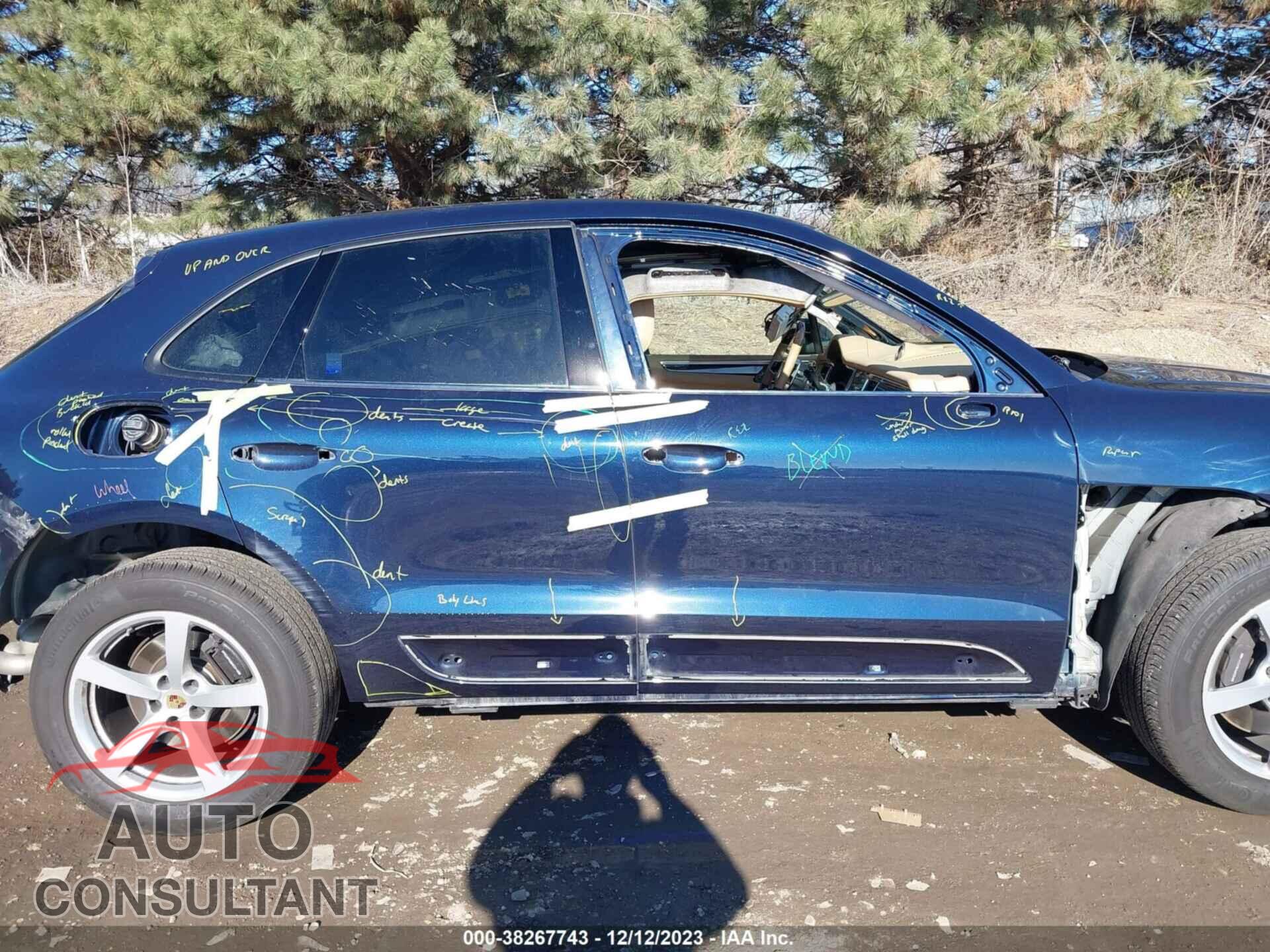PORSCHE MACAN 2017 - WP1AA2A59HLB00629