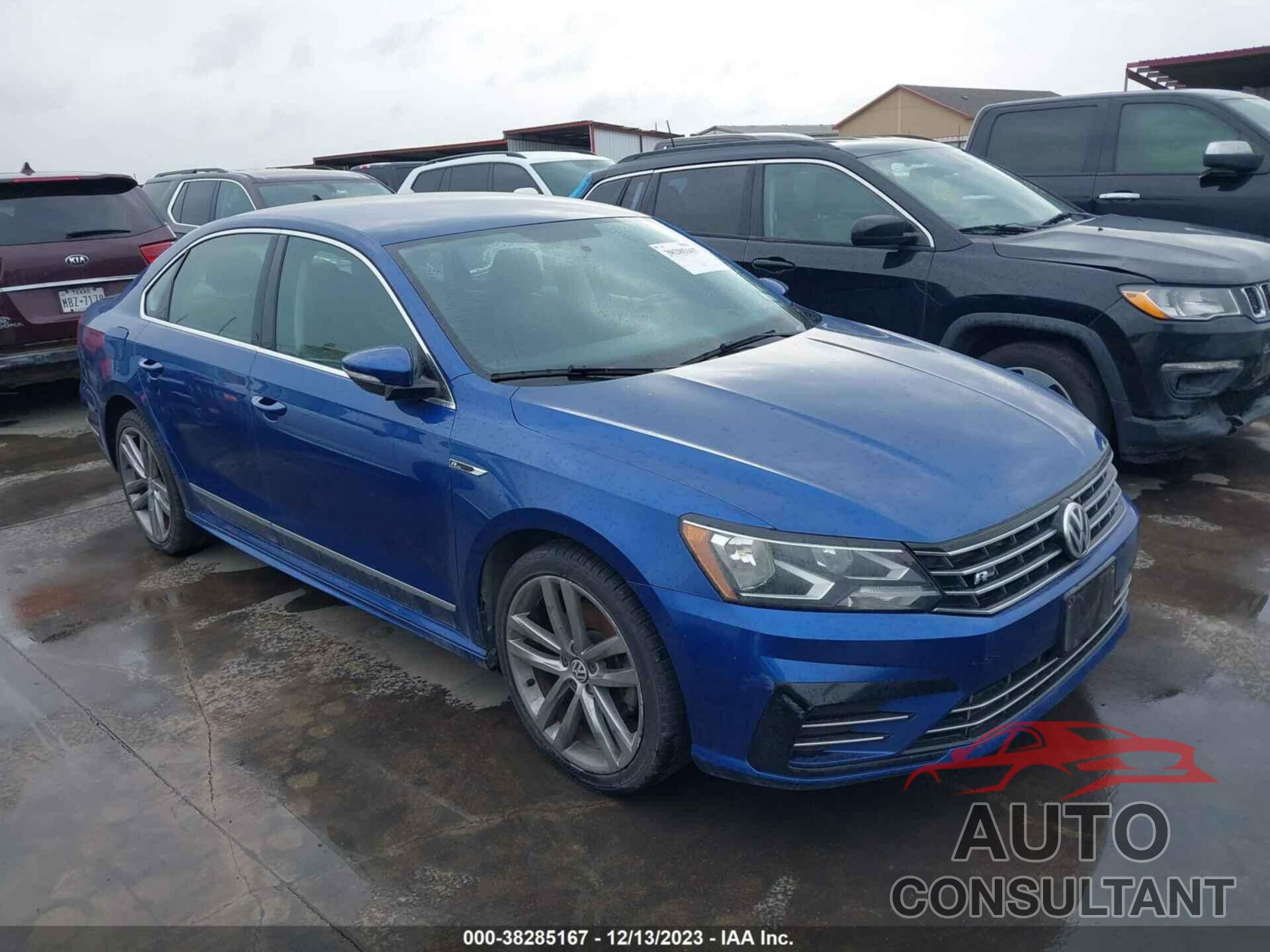 VOLKSWAGEN PASSAT 2017 - 1VWDT7A32HC071444