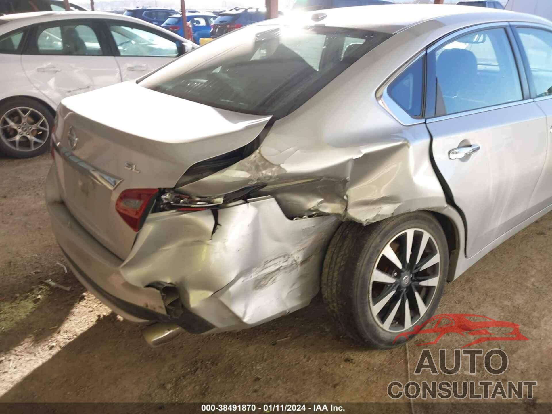 NISSAN ALTIMA 2018 - 1N4AL3AP2JC226166