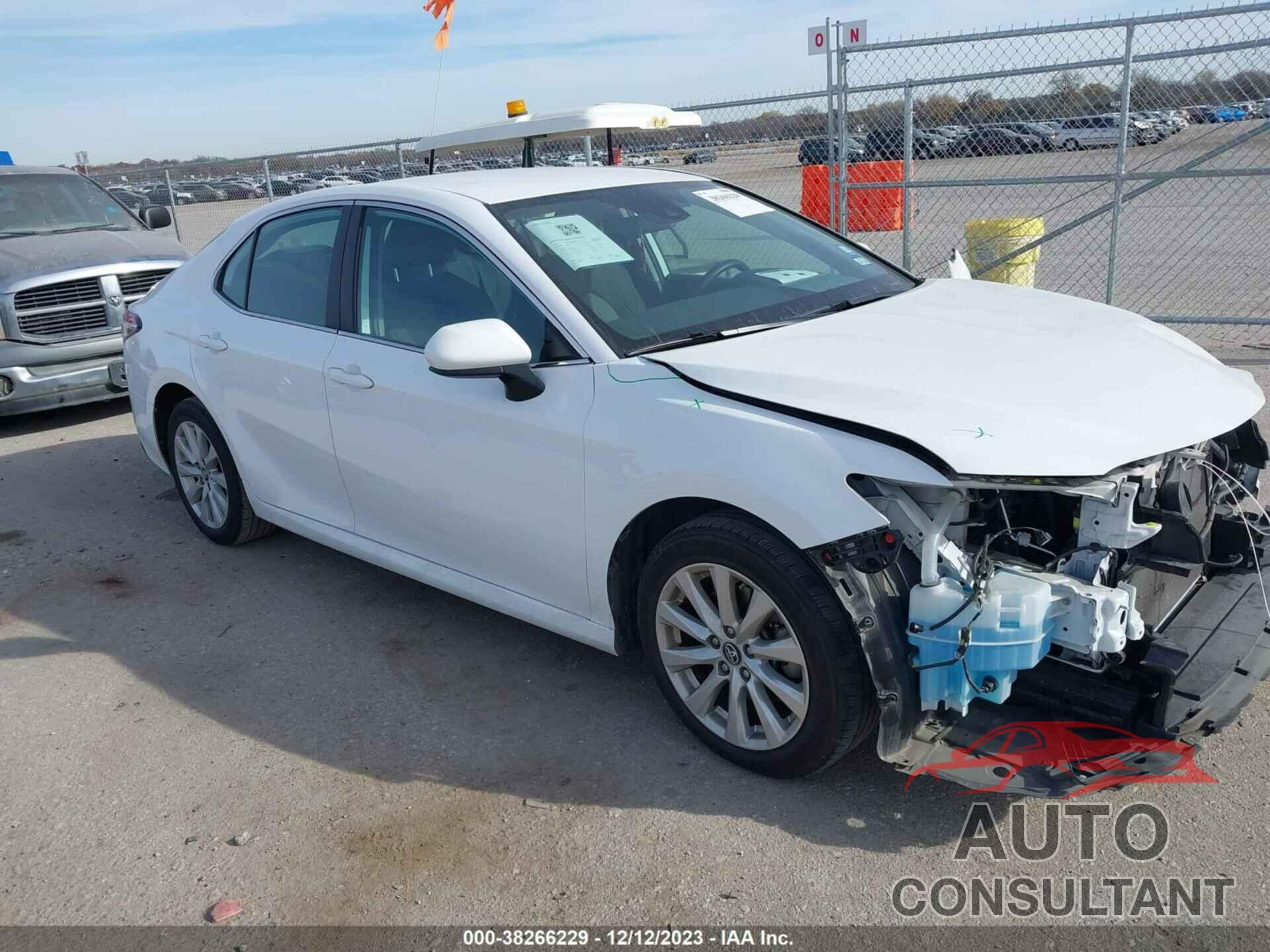 TOYOTA CAMRY 2019 - 4T1B11HKXKU818599