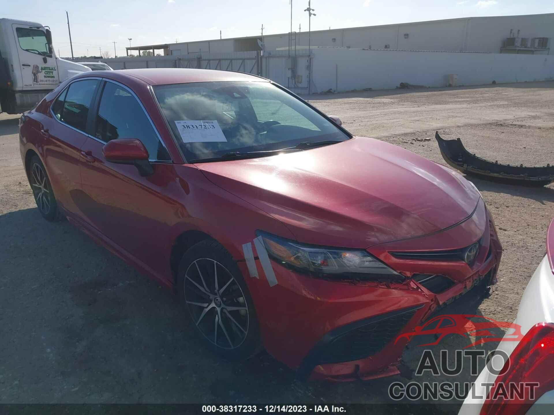 TOYOTA CAMRY 2021 - 4T1G11AK8MU488853