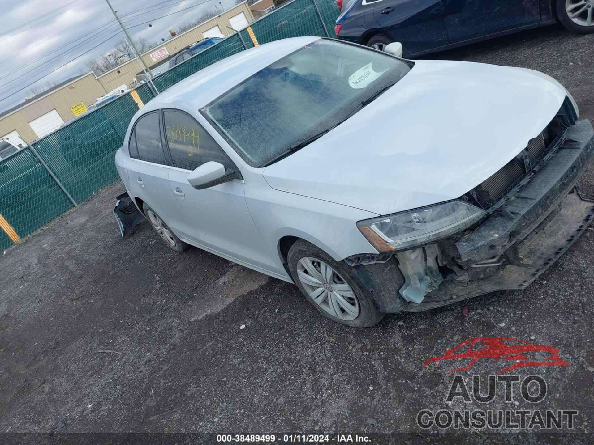 VOLKSWAGEN JETTA 2017 - 3VW2B7AJ4HM239981