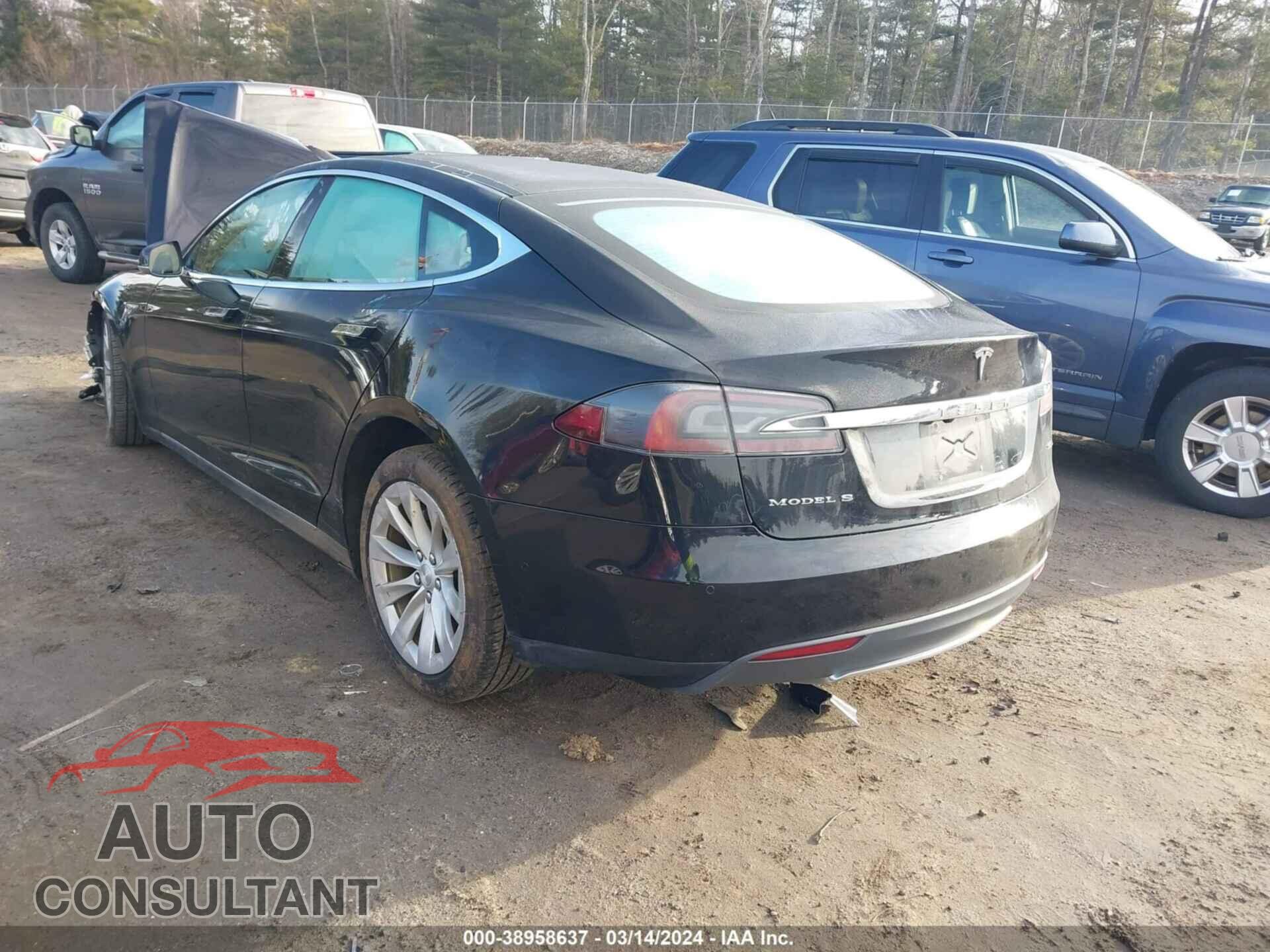 TESLA MODEL S 2016 - 5YJSA1E26GF136909
