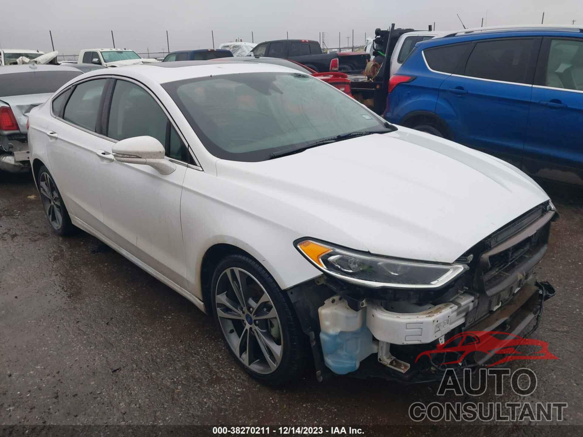 FORD FUSION 2019 - 3FA6P0D96KR119730