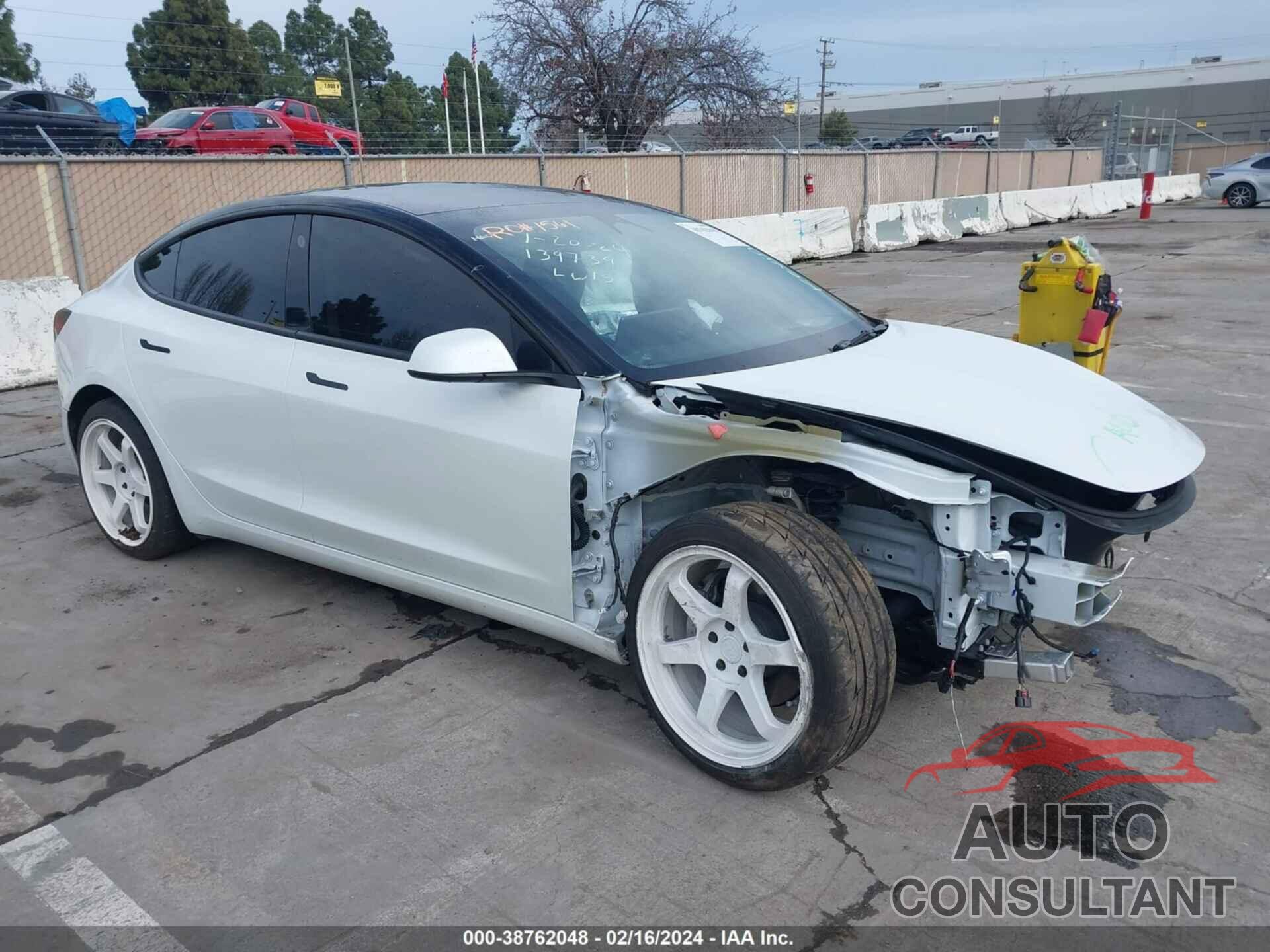 TESLA MODEL 3 2023 - 5YJ3E1EA7PF583992