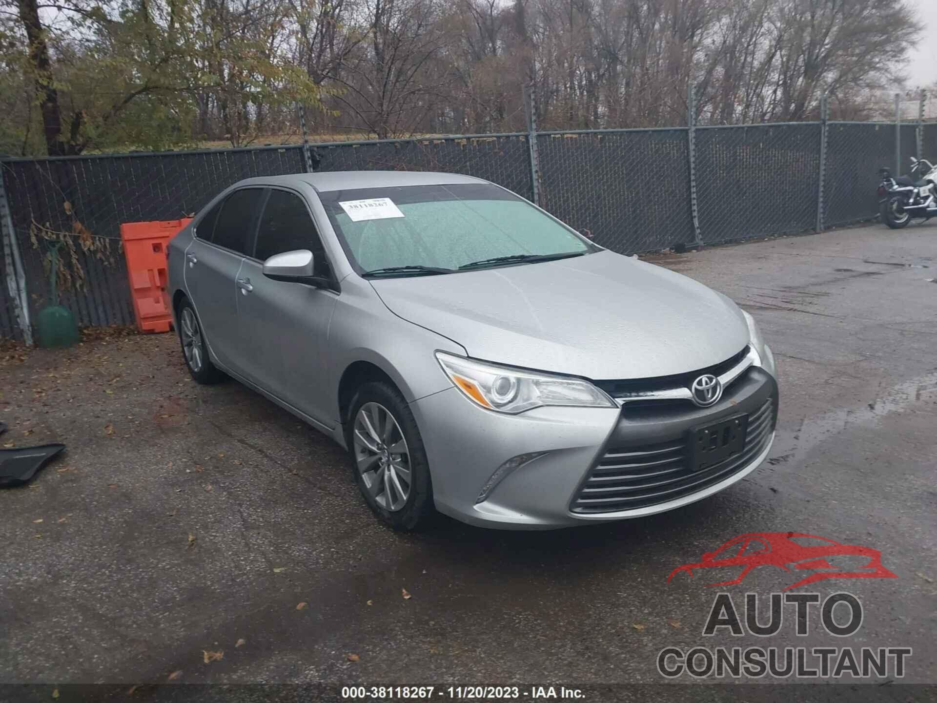 TOYOTA CAMRY 2016 - 4T4BF1FK1GR563990