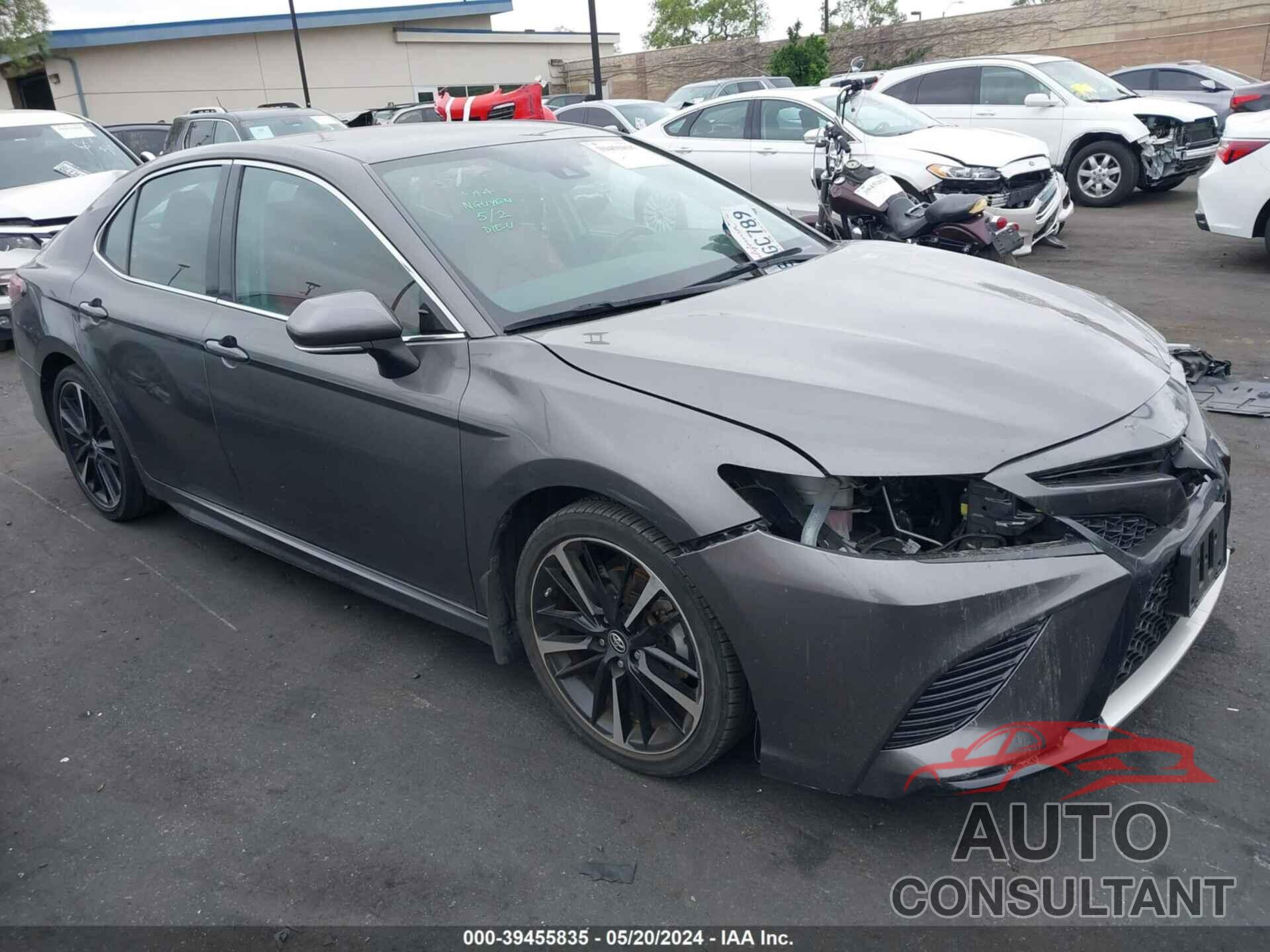 TOYOTA CAMRY 2019 - 4T1B61HK6KU818410