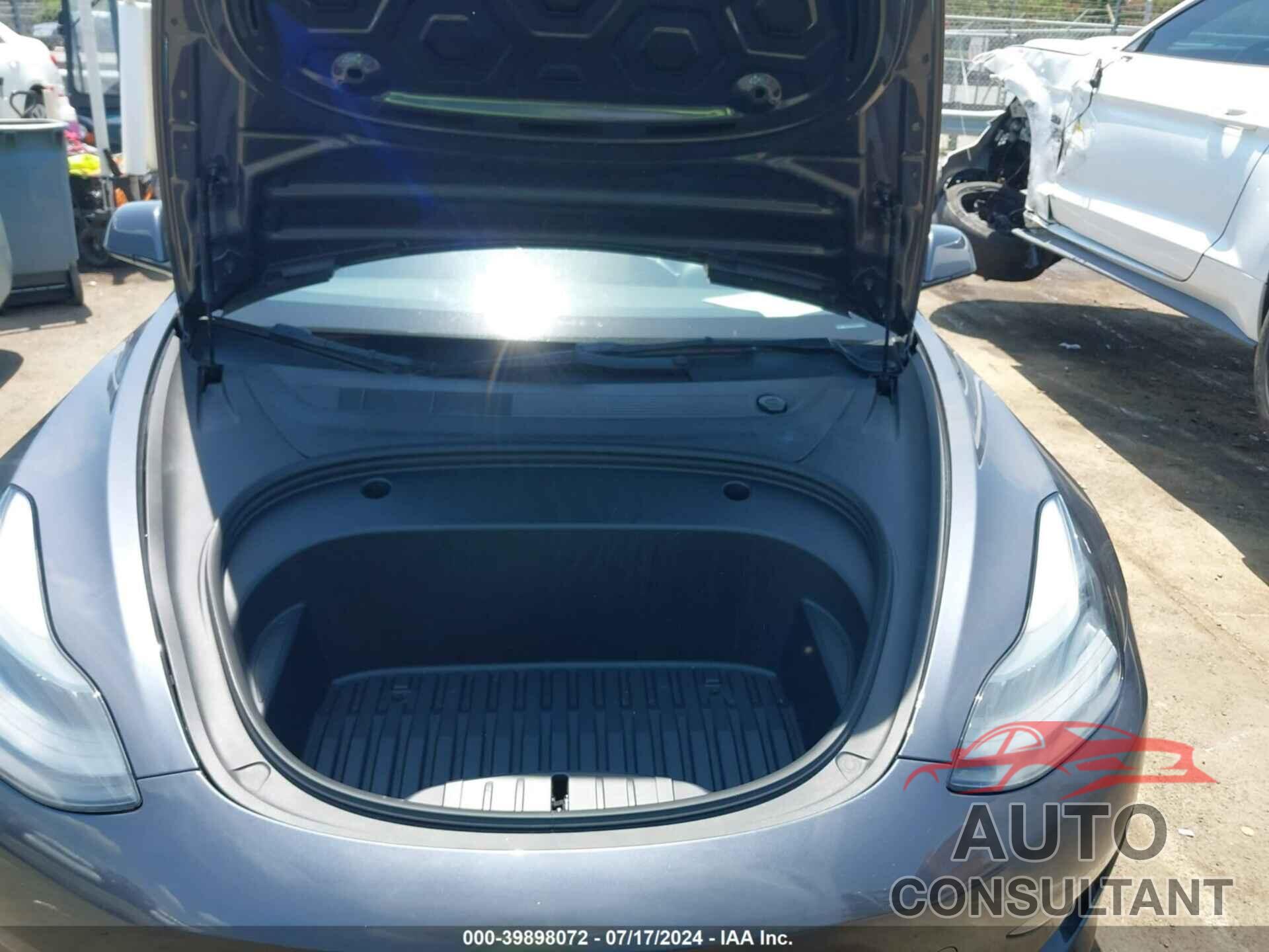 TESLA MODEL 3 2022 - 5YJ3E1EA6NF189588