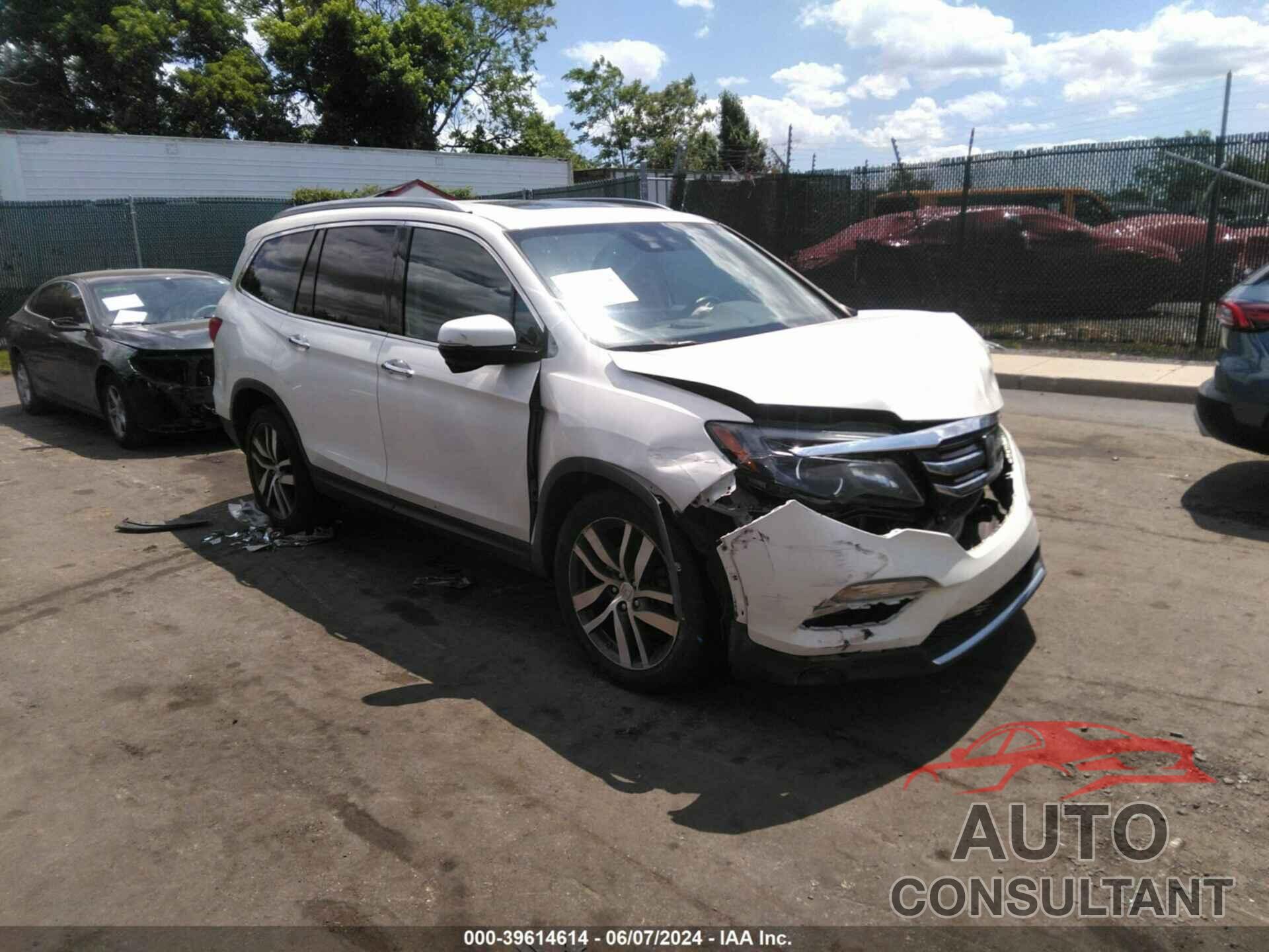 HONDA PILOT 2016 - 5FNYF6H96GB068273