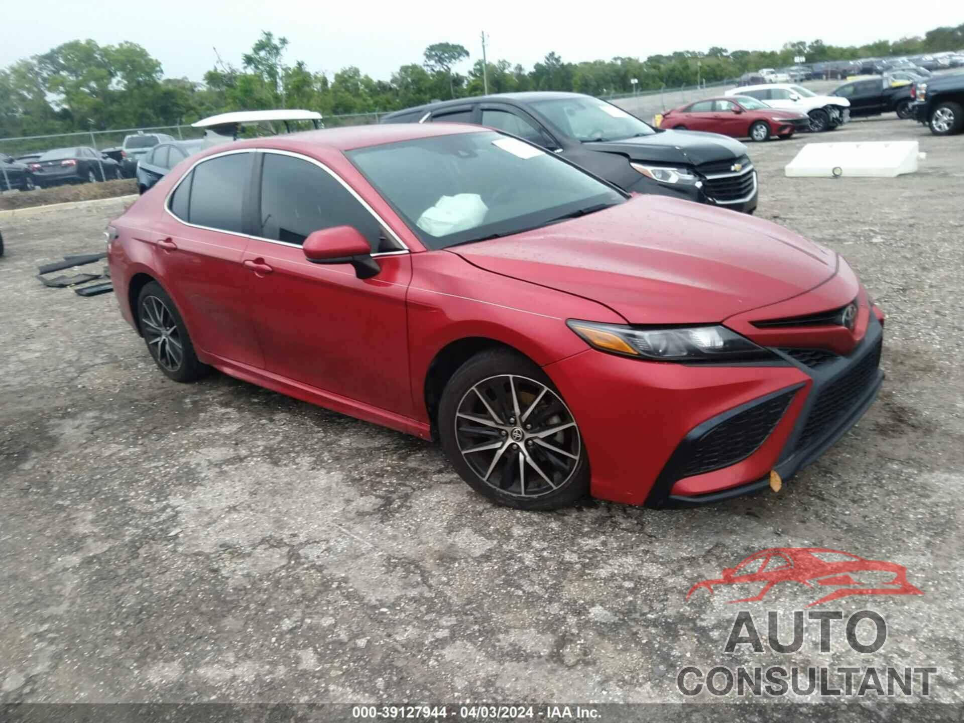 TOYOTA CAMRY 2021 - 4T1G11AK3MU416958