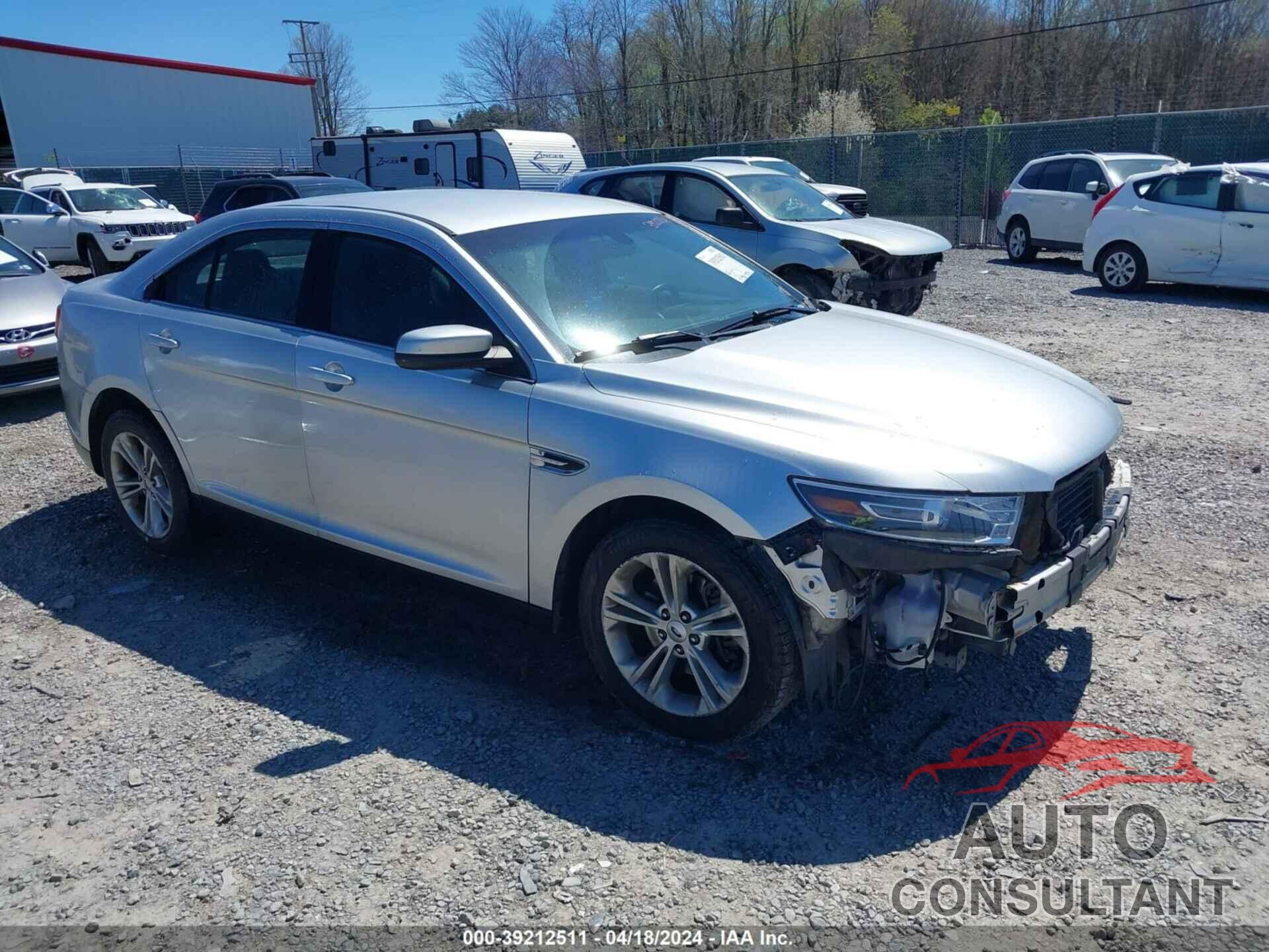 FORD TAURUS 2017 - 1FAHP2E86HG114568