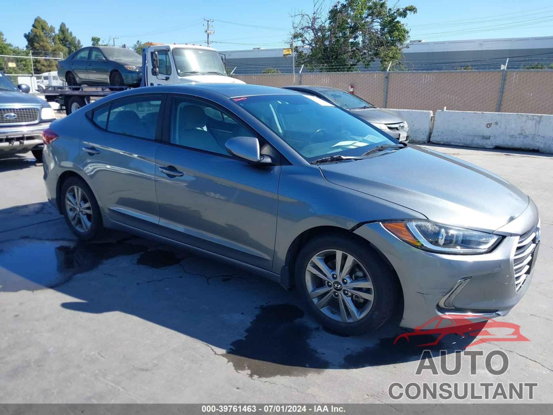 HYUNDAI ELANTRA 2018 - KMHD84LF1JU452014