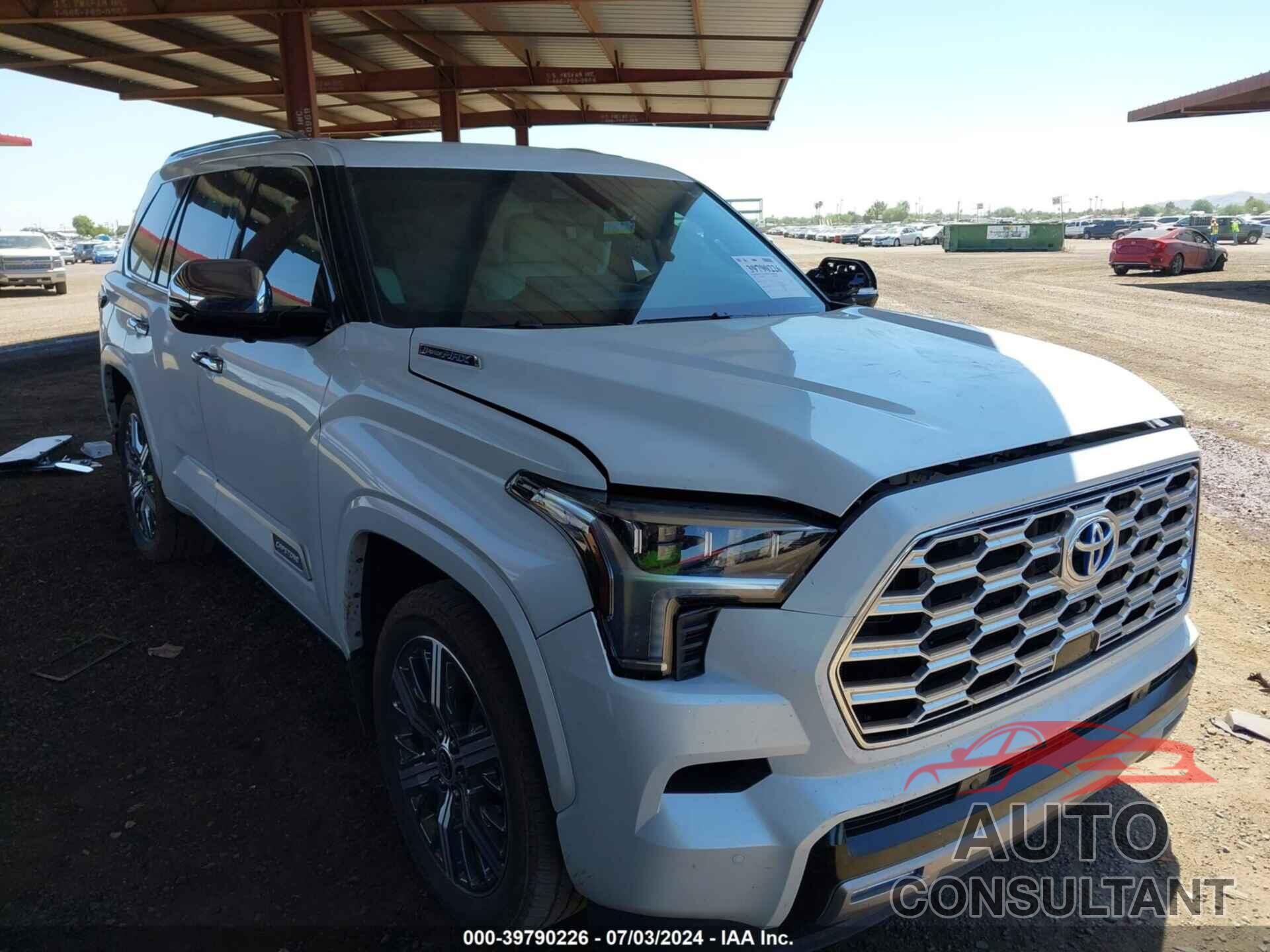 TOYOTA SEQUOIA 2023 - 7SVAAABA3PX002121