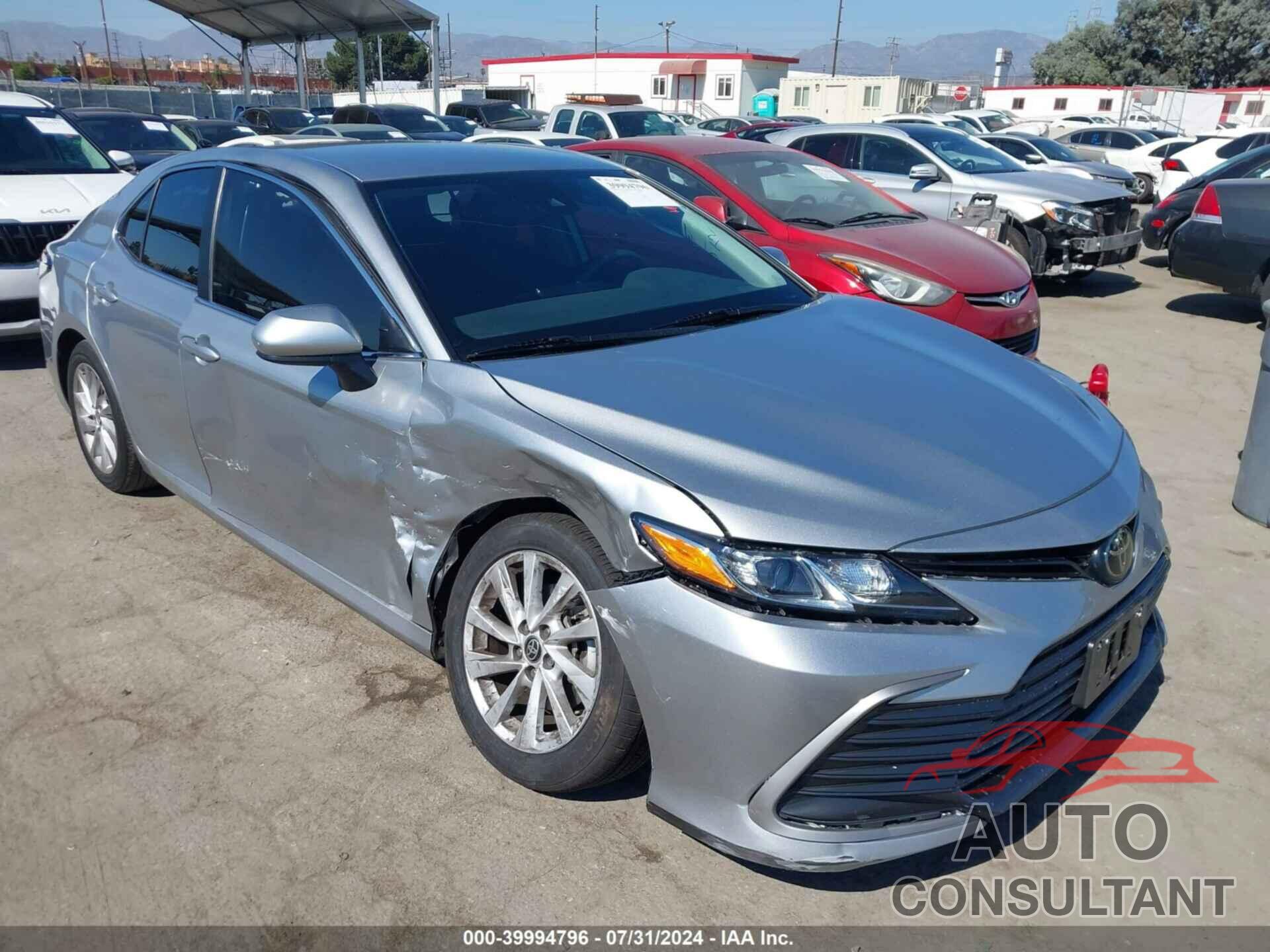 TOYOTA CAMRY 2023 - 4T1C11AKXPU730545