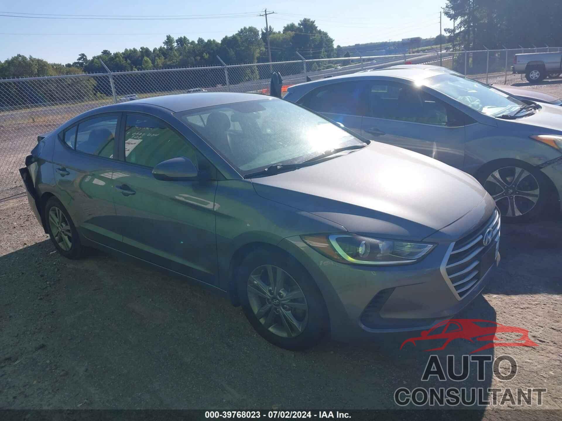 HYUNDAI ELANTRA 2018 - 5NPD84LF0JH376638