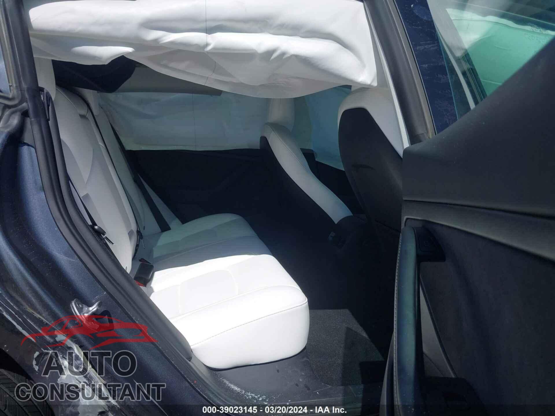 TESLA MODEL 3 2022 - 5YJ3E1EB7NF232375