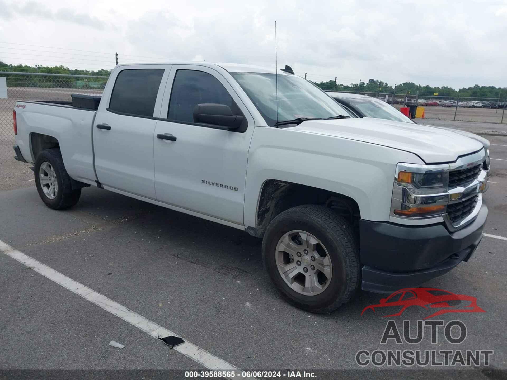 CHEVROLET SILVERADO 1500 2017 - 1GCUKNECXHF168619