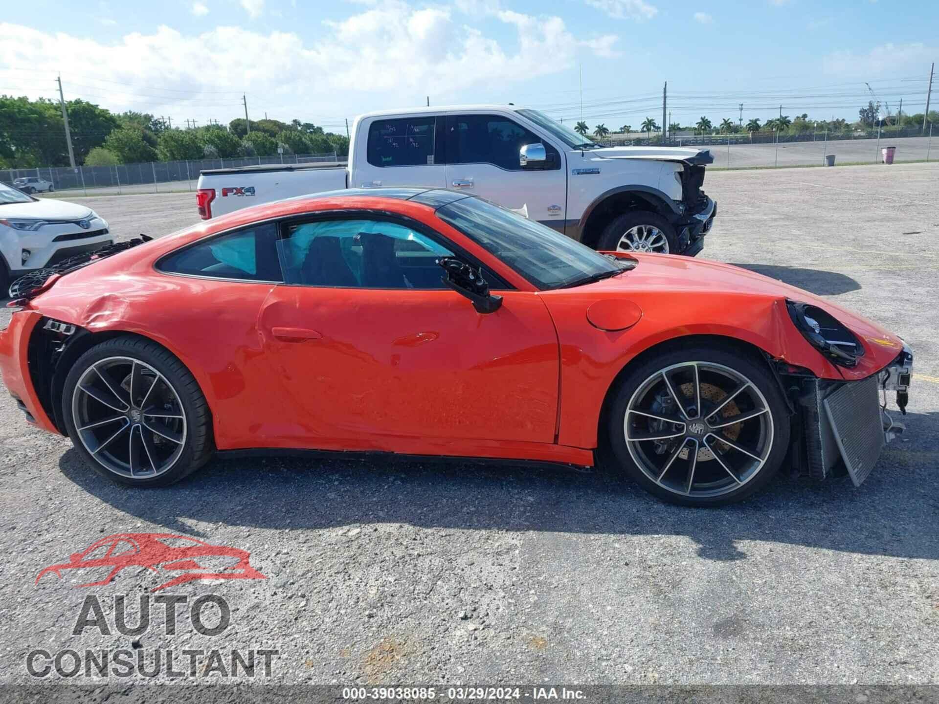PORSCHE 911 2021 - WP0AA2A94MS205941