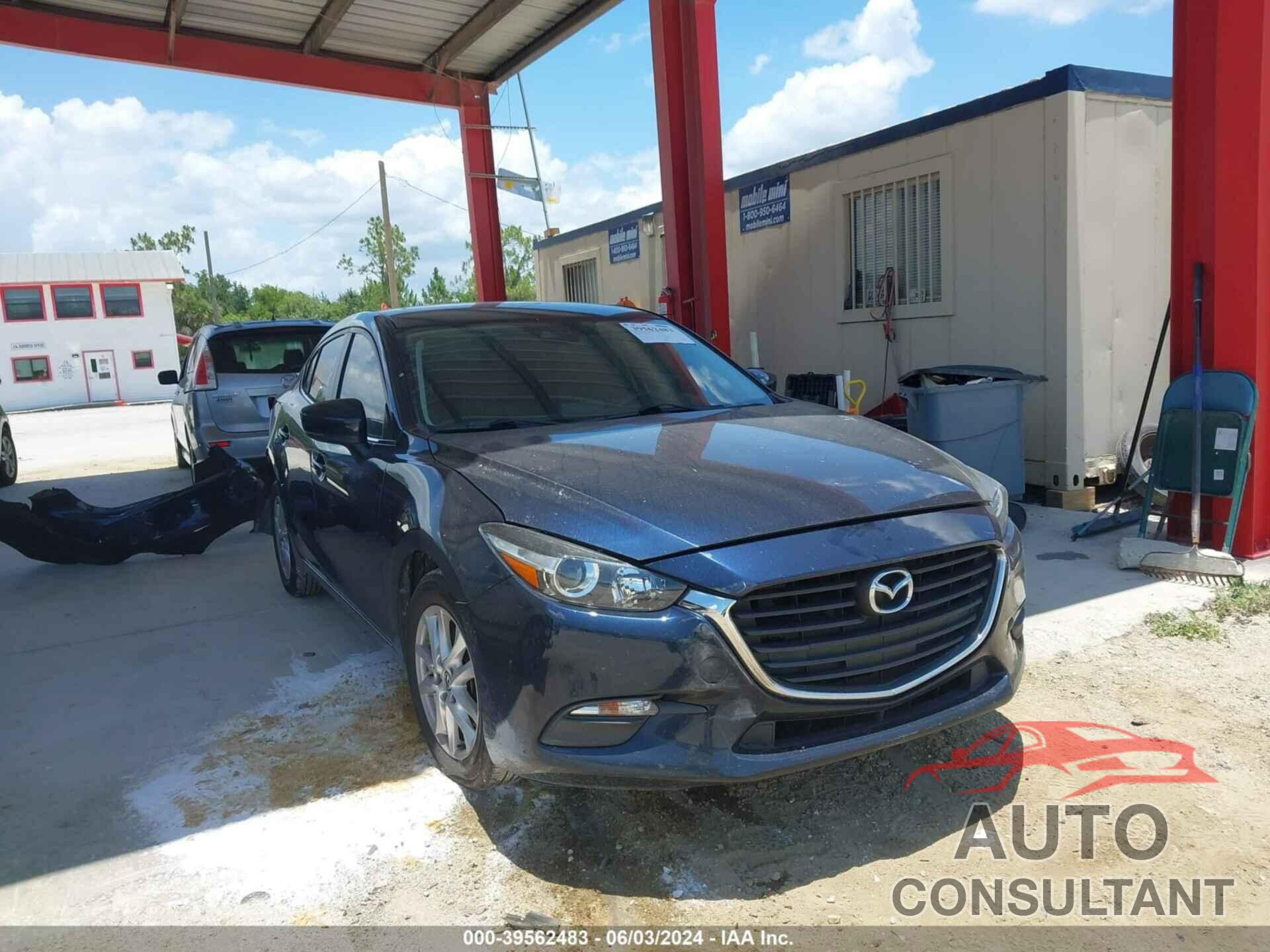 MAZDA MAZDA3 2018 - 3MZBN1U71JM193603