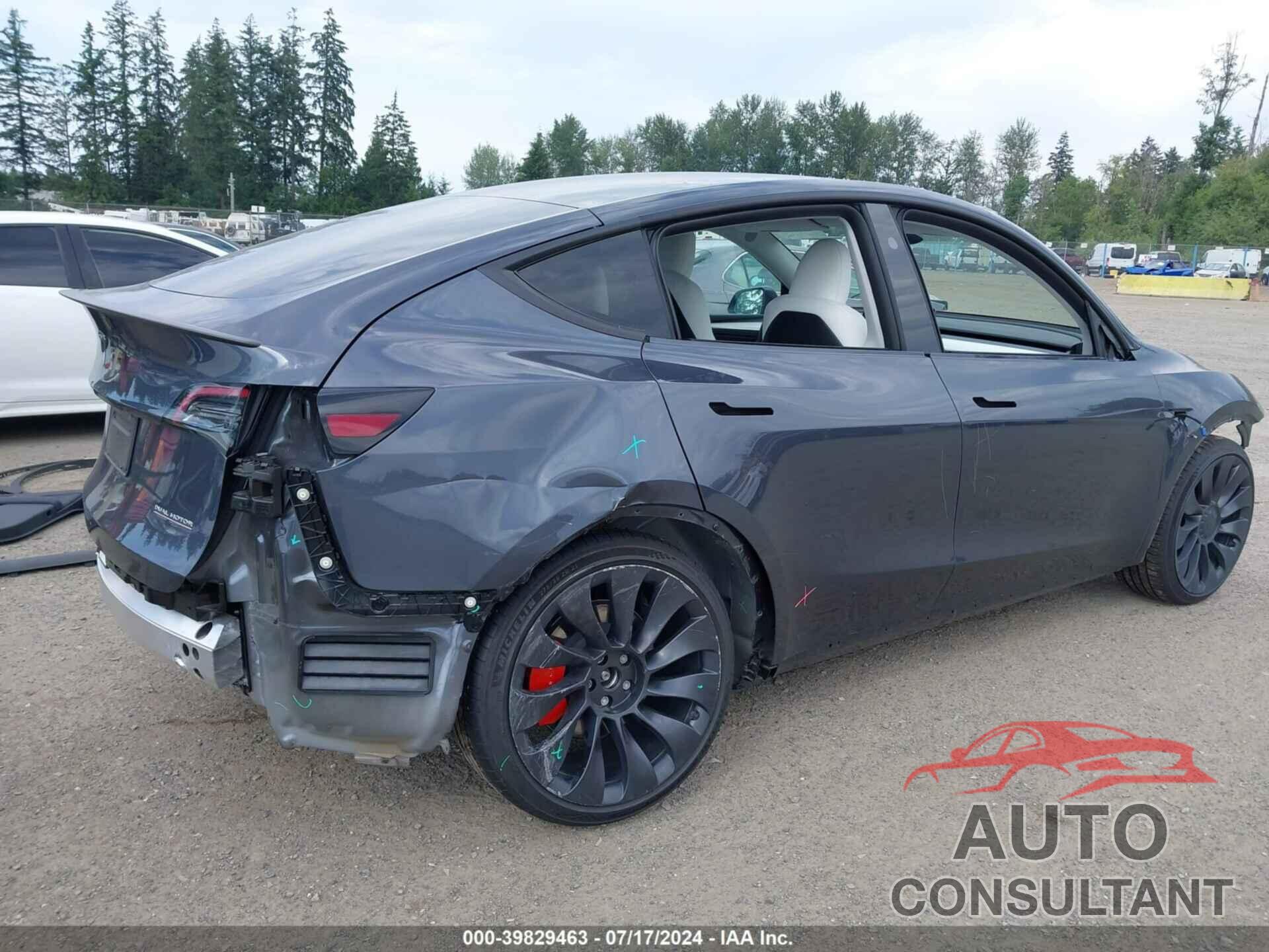 TESLA MODEL Y 2023 - 7SAYGDEF4PF903186