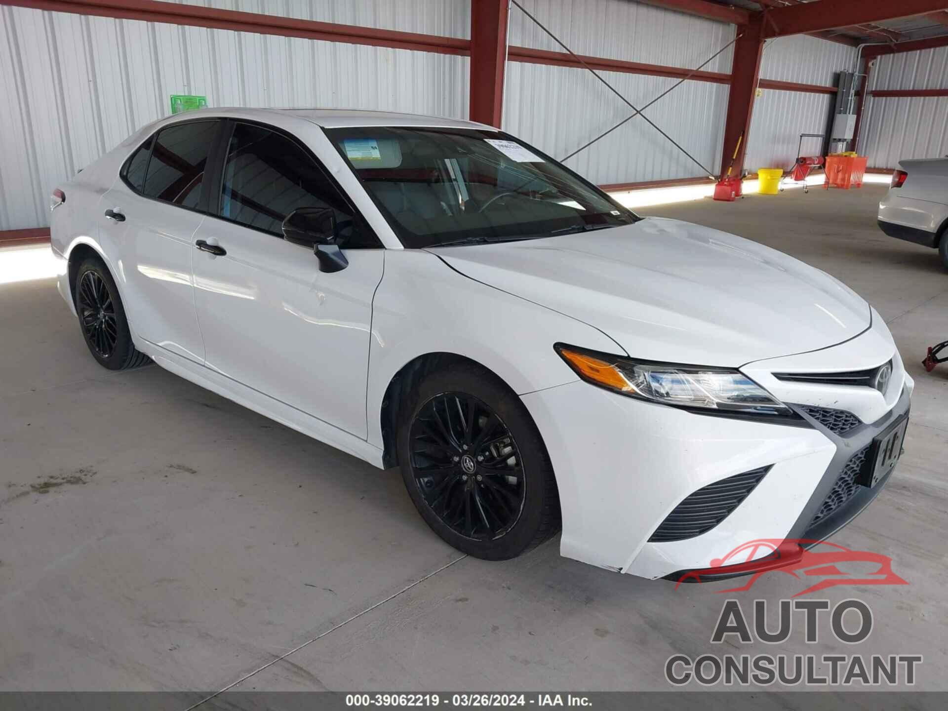 TOYOTA CAMRY 2020 - 4T1G11AK7LU349442