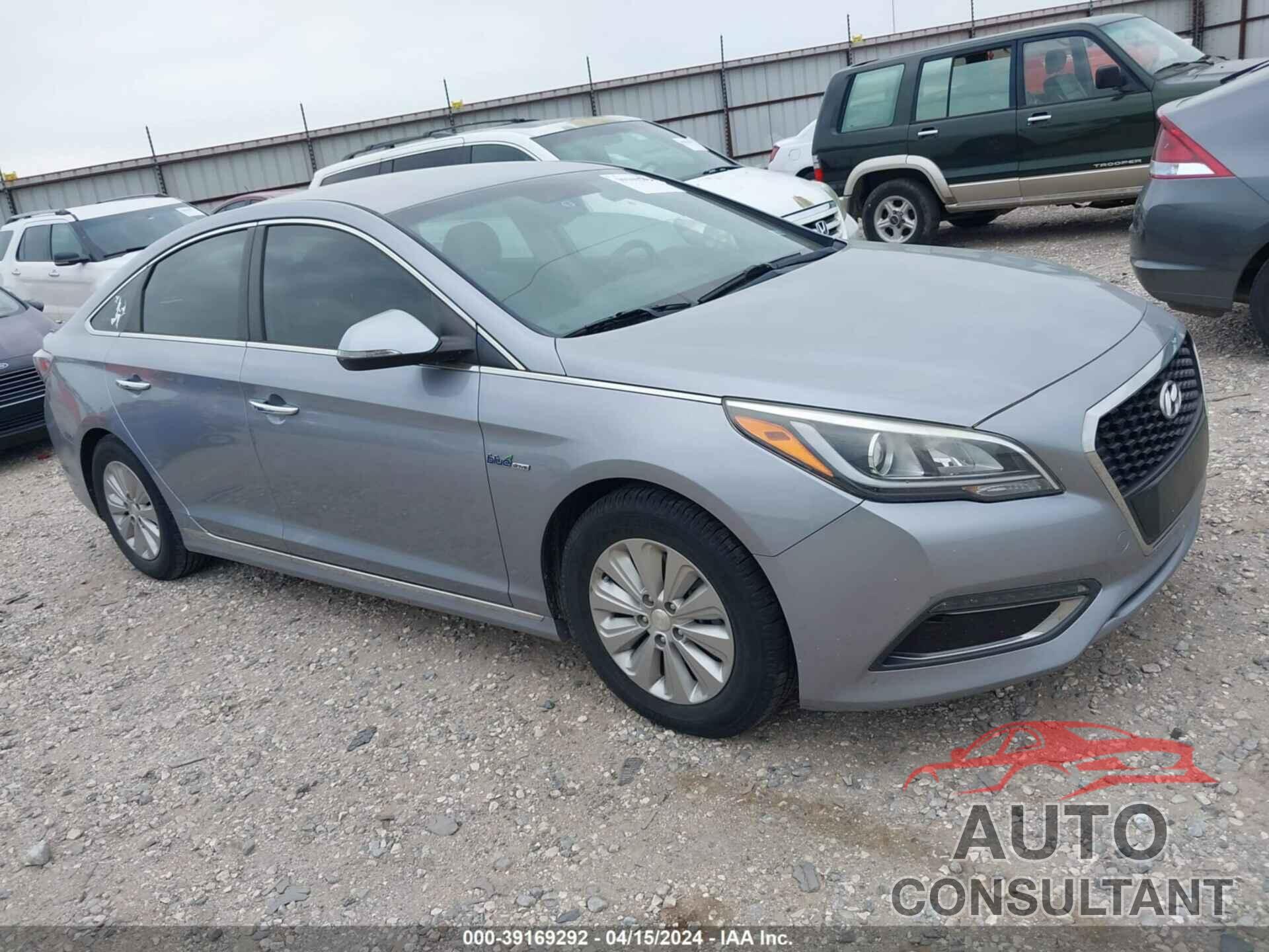 HYUNDAI SONATA 2016 - KMHE24L19GA015530
