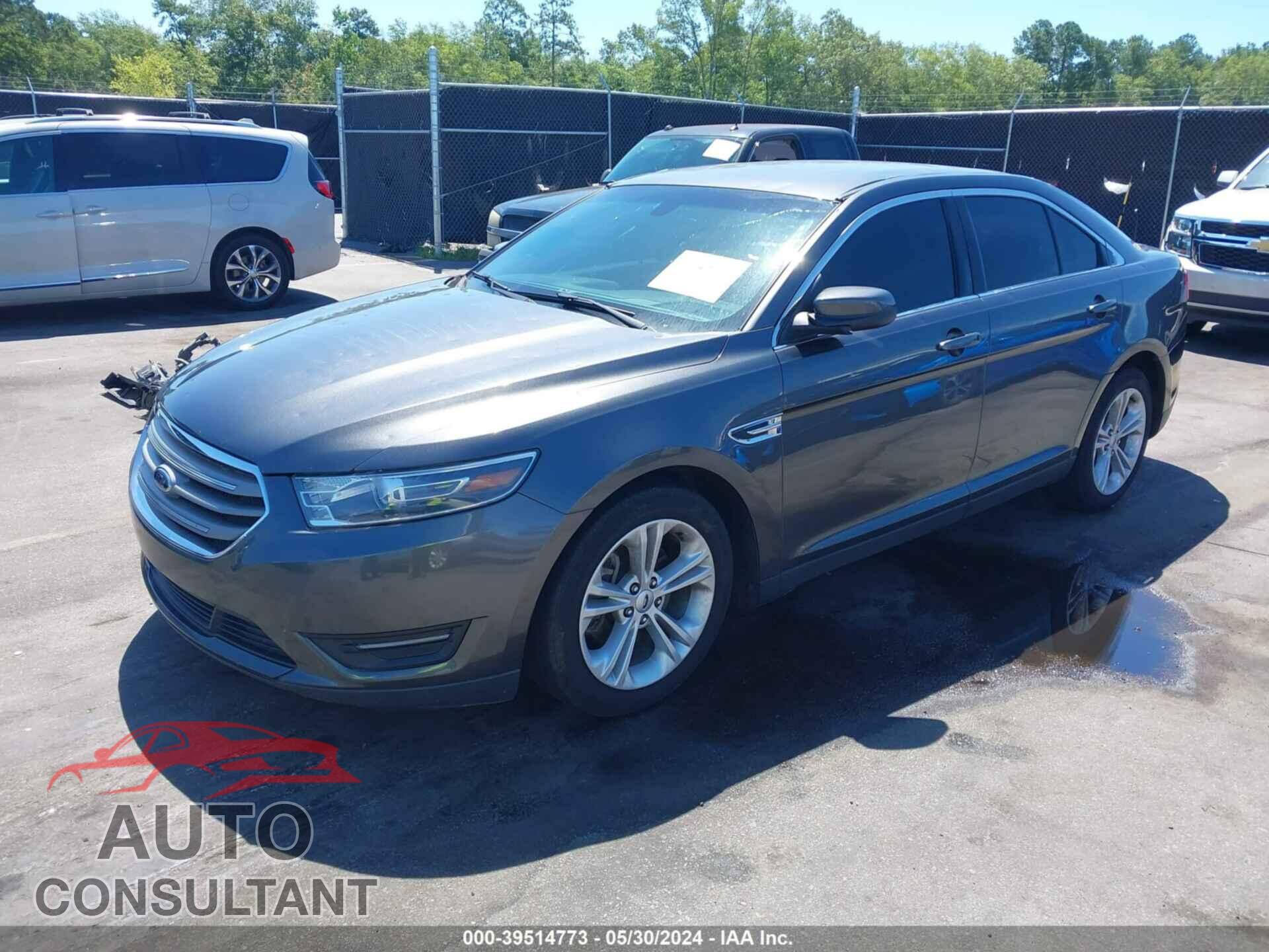 FORD TAURUS 2017 - 1FAHP2E90HG146473